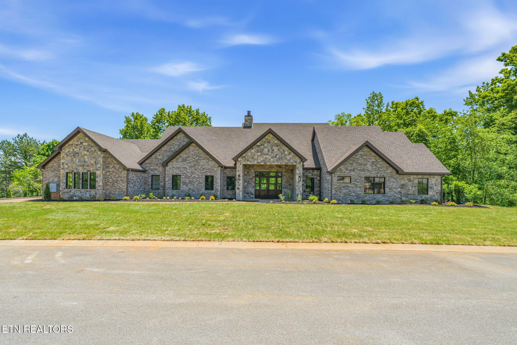 3317 Preserve Pointe Way Louisville TN 37777