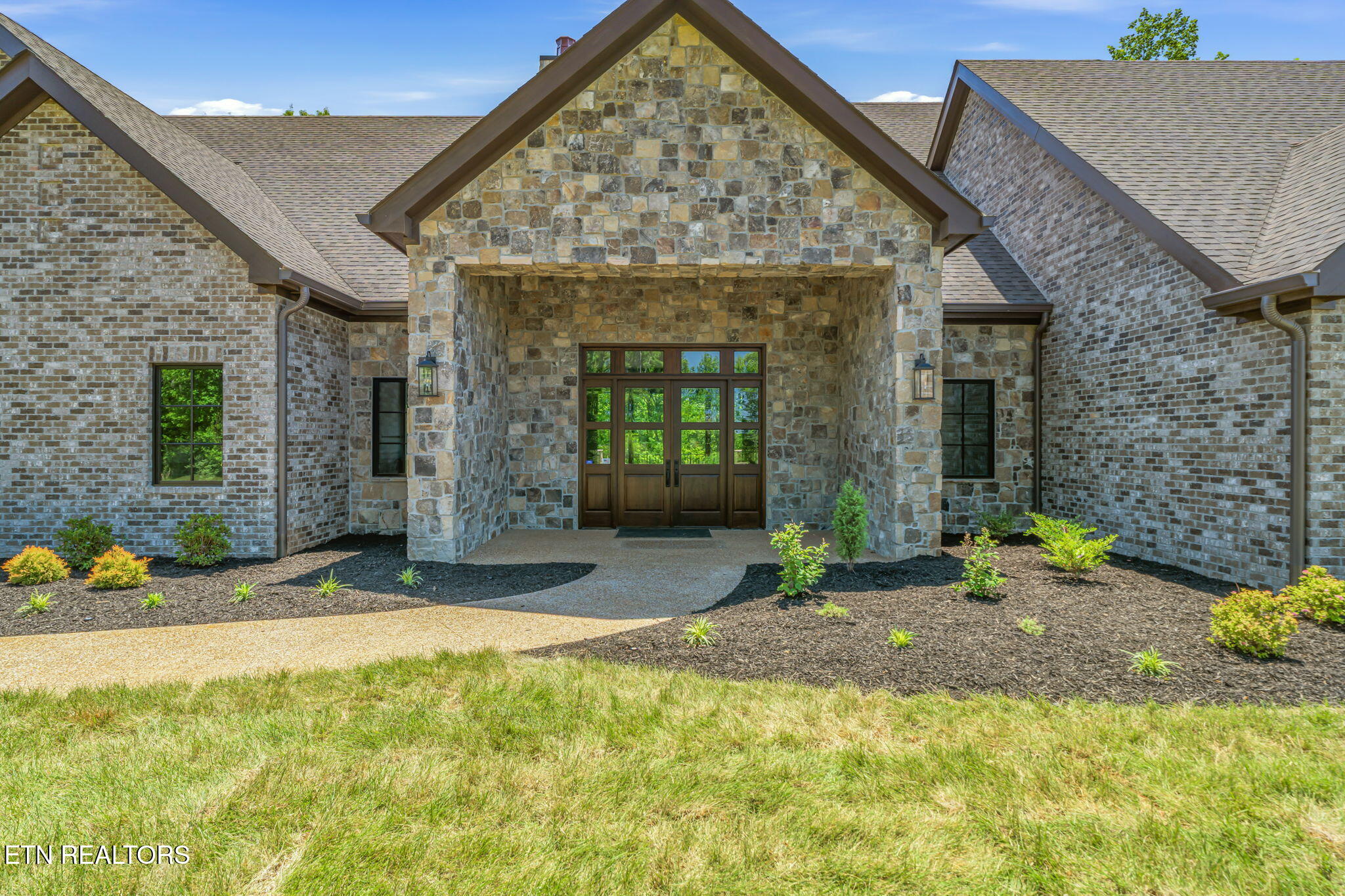 3317 Preserve Pointe Way Louisville TN 37777