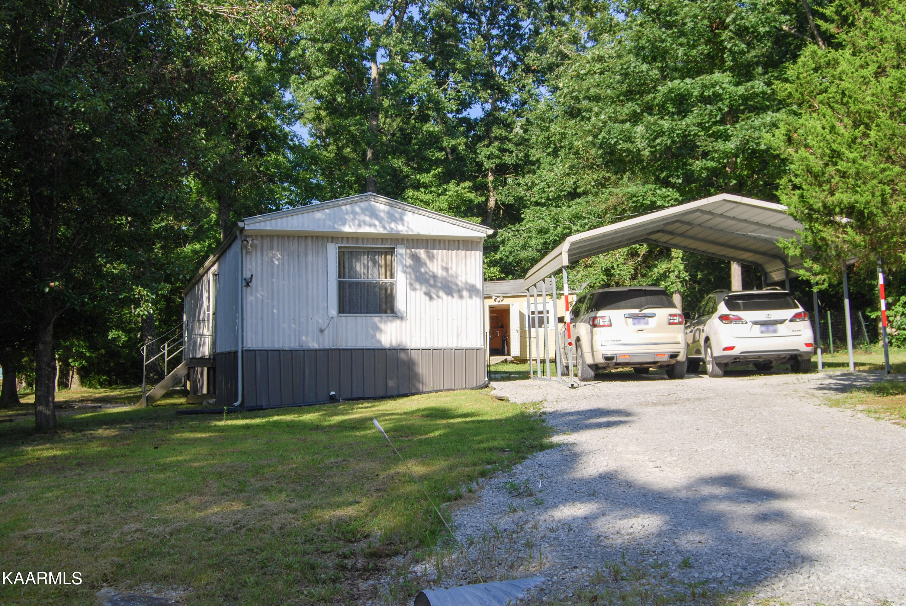 2080 Alapattah Circle Crossville TN 38572