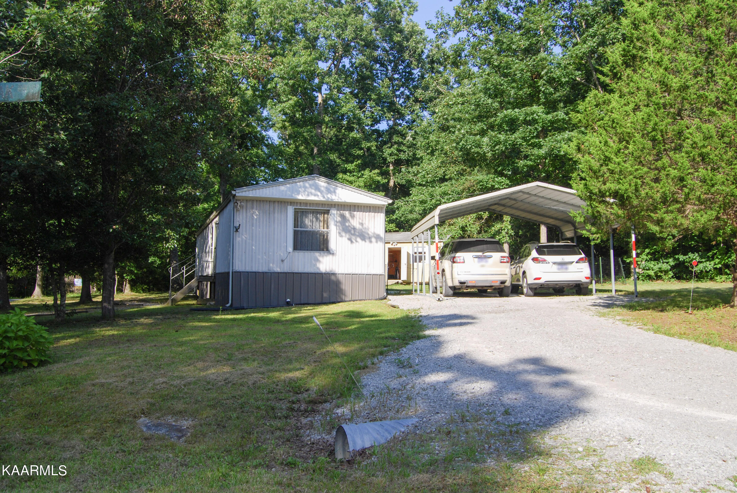 2080 Alapattah Circle Crossville TN 38572
