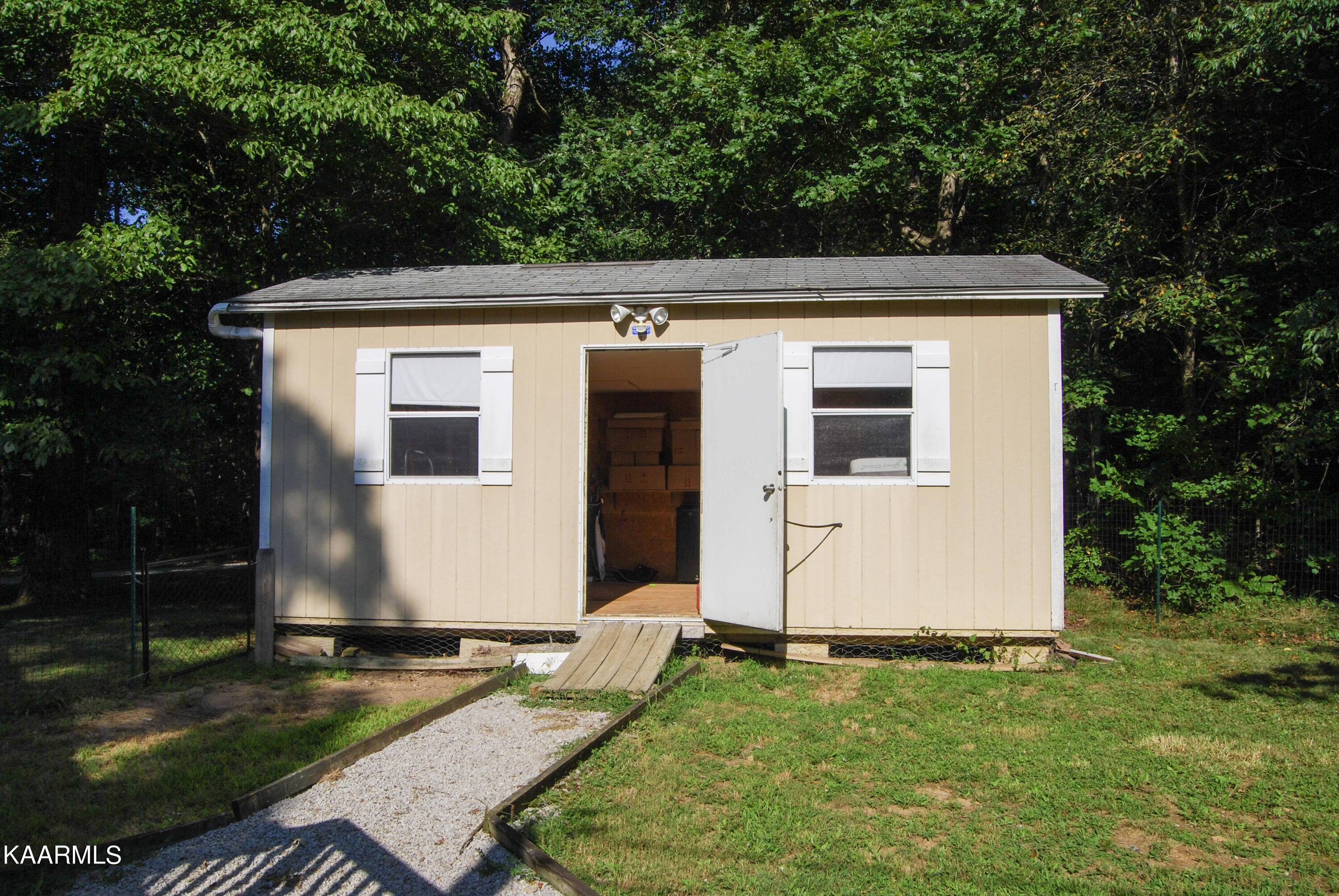 2080 Alapattah Circle Crossville TN 38572