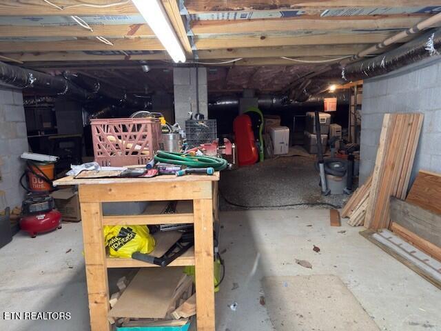 21 Rolling Green Court Crossville TN 38558