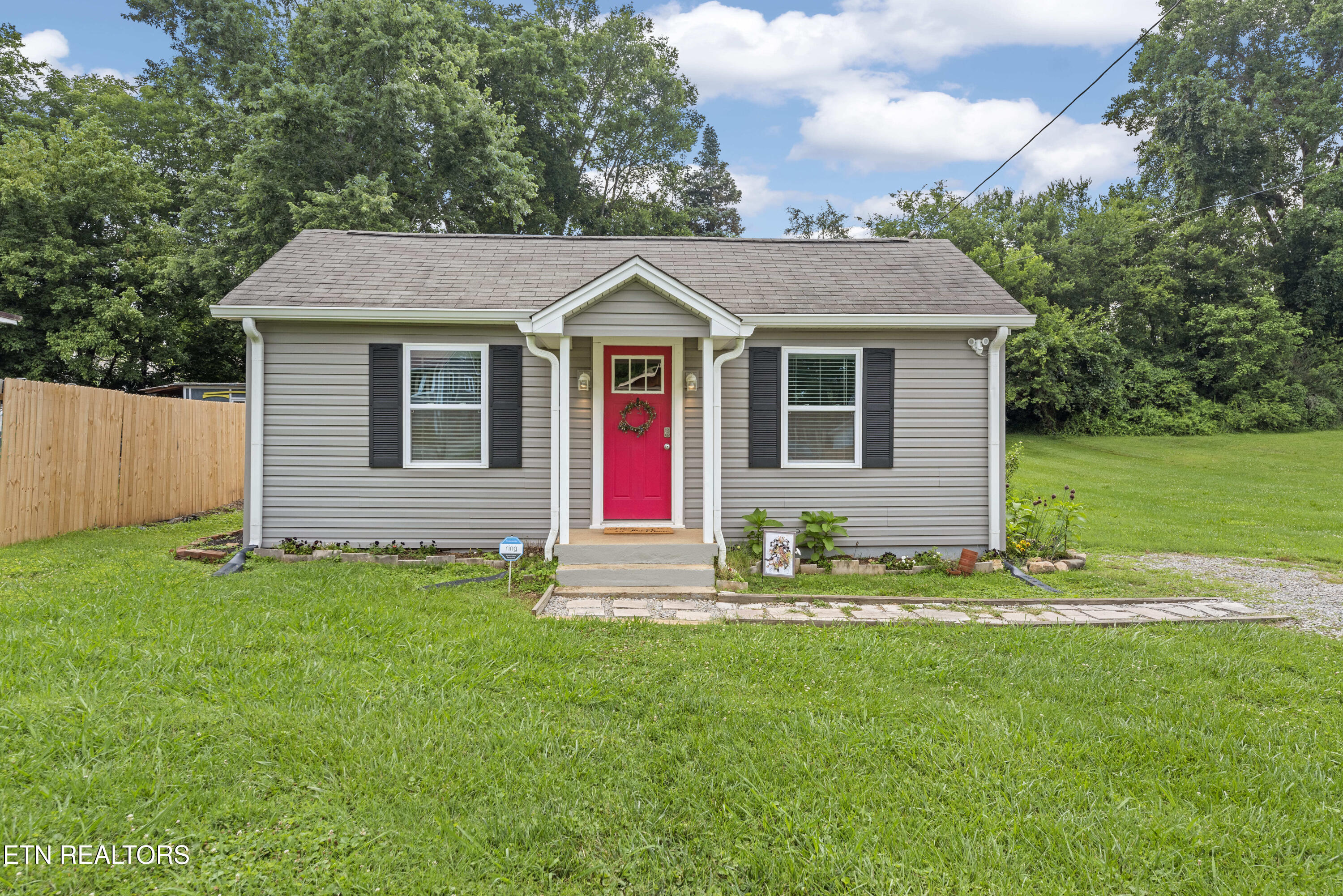 3704 Decatur Drive Knoxville TN 37920