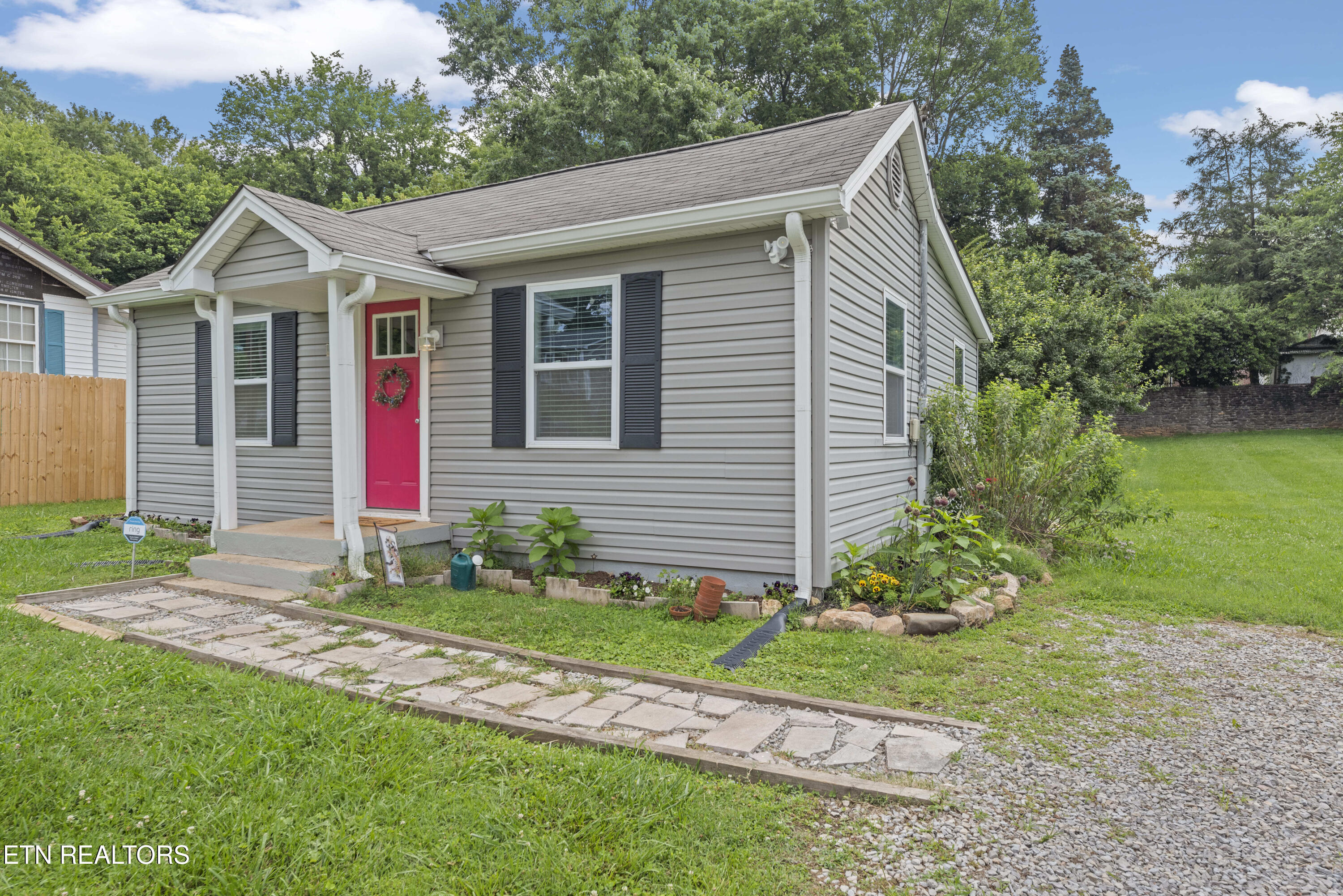 3704 Decatur Drive Knoxville TN 37920
