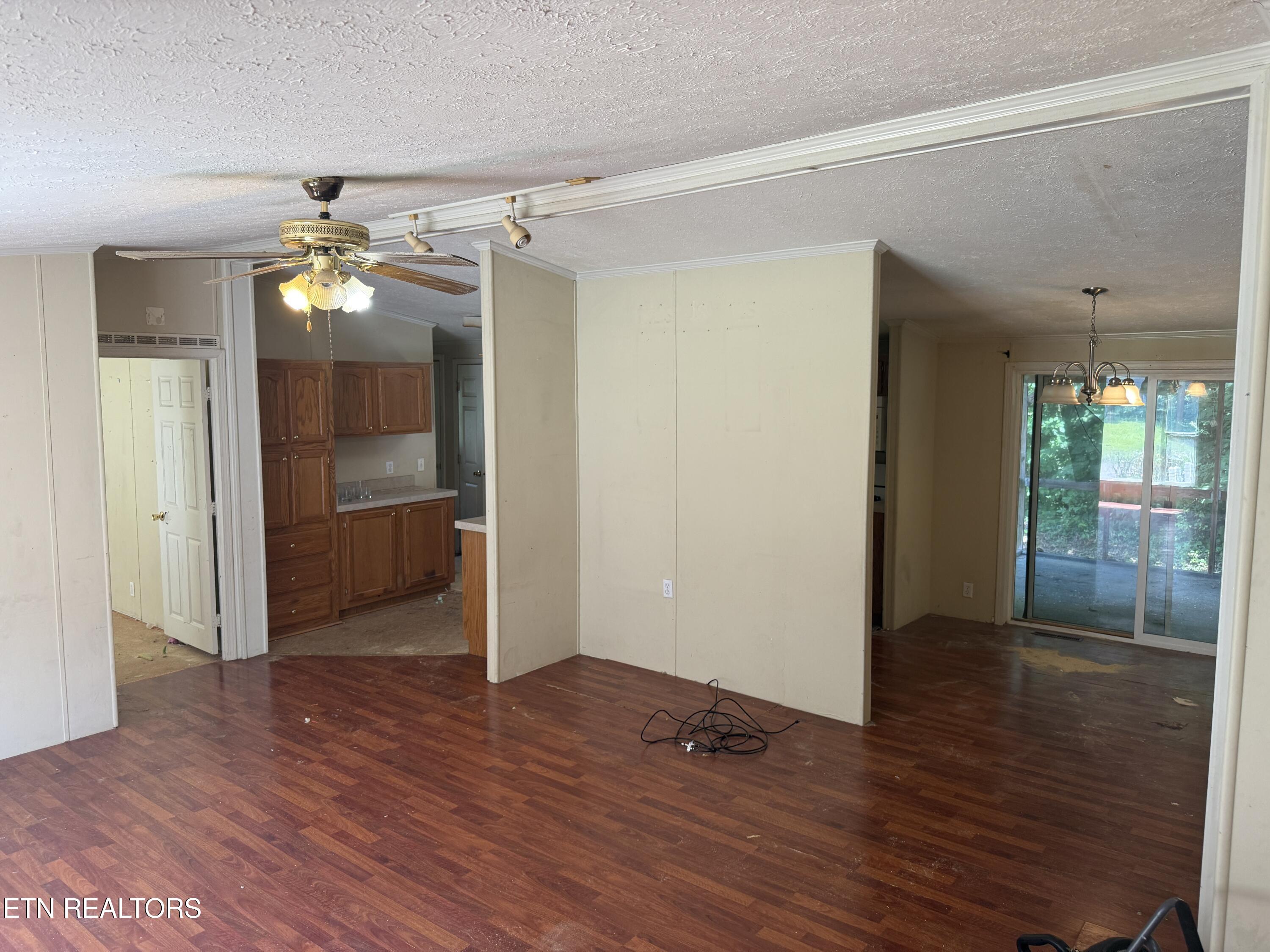 142 Tori Kait Lane Powell TN 37849
