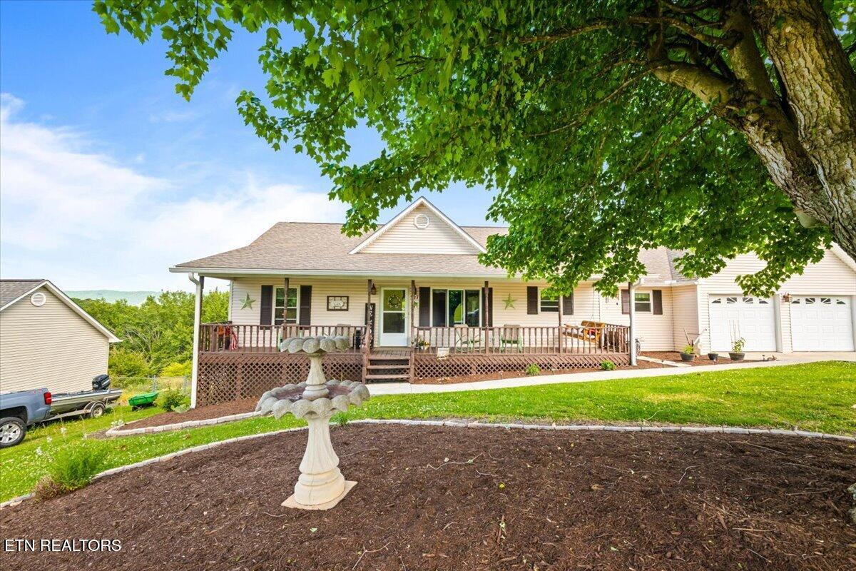 327 Gail Lane Jacksboro TN 37757