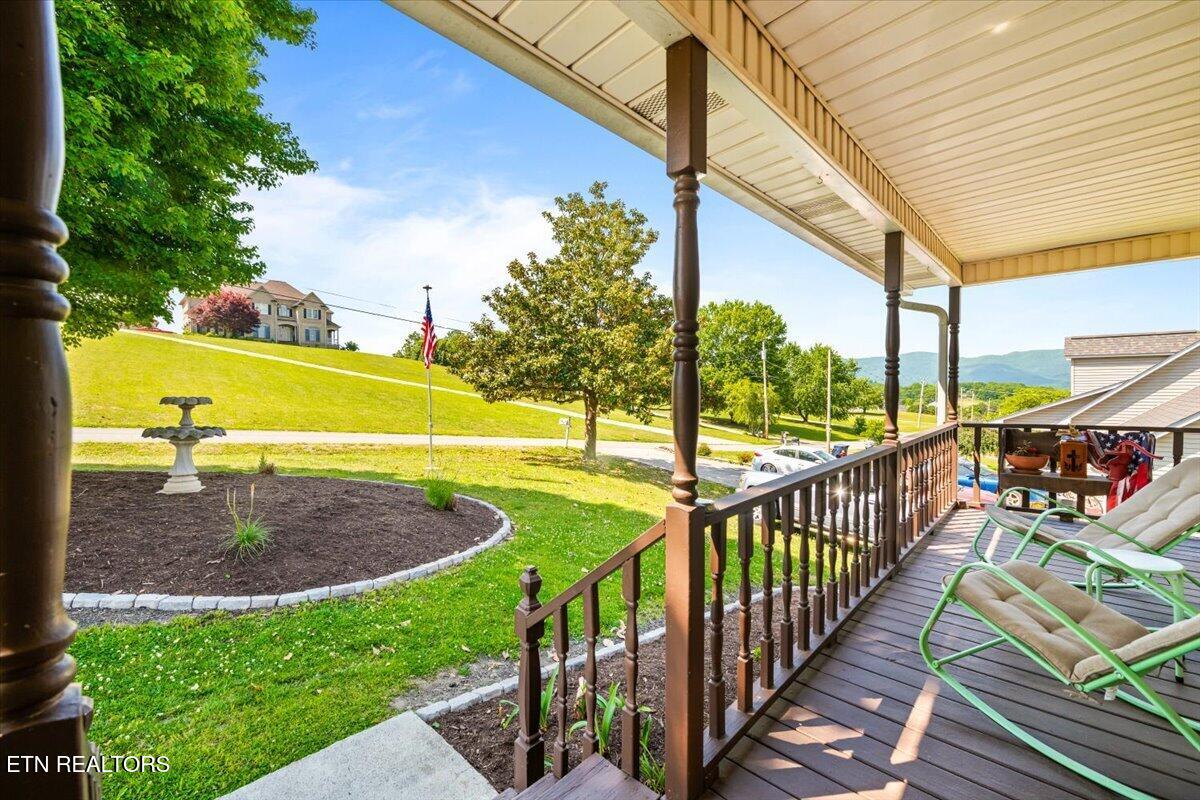 327 Gail Lane Jacksboro TN 37757