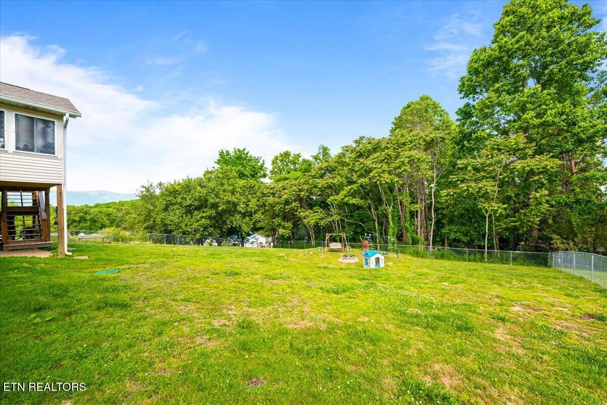327 Gail Lane Jacksboro TN 37757