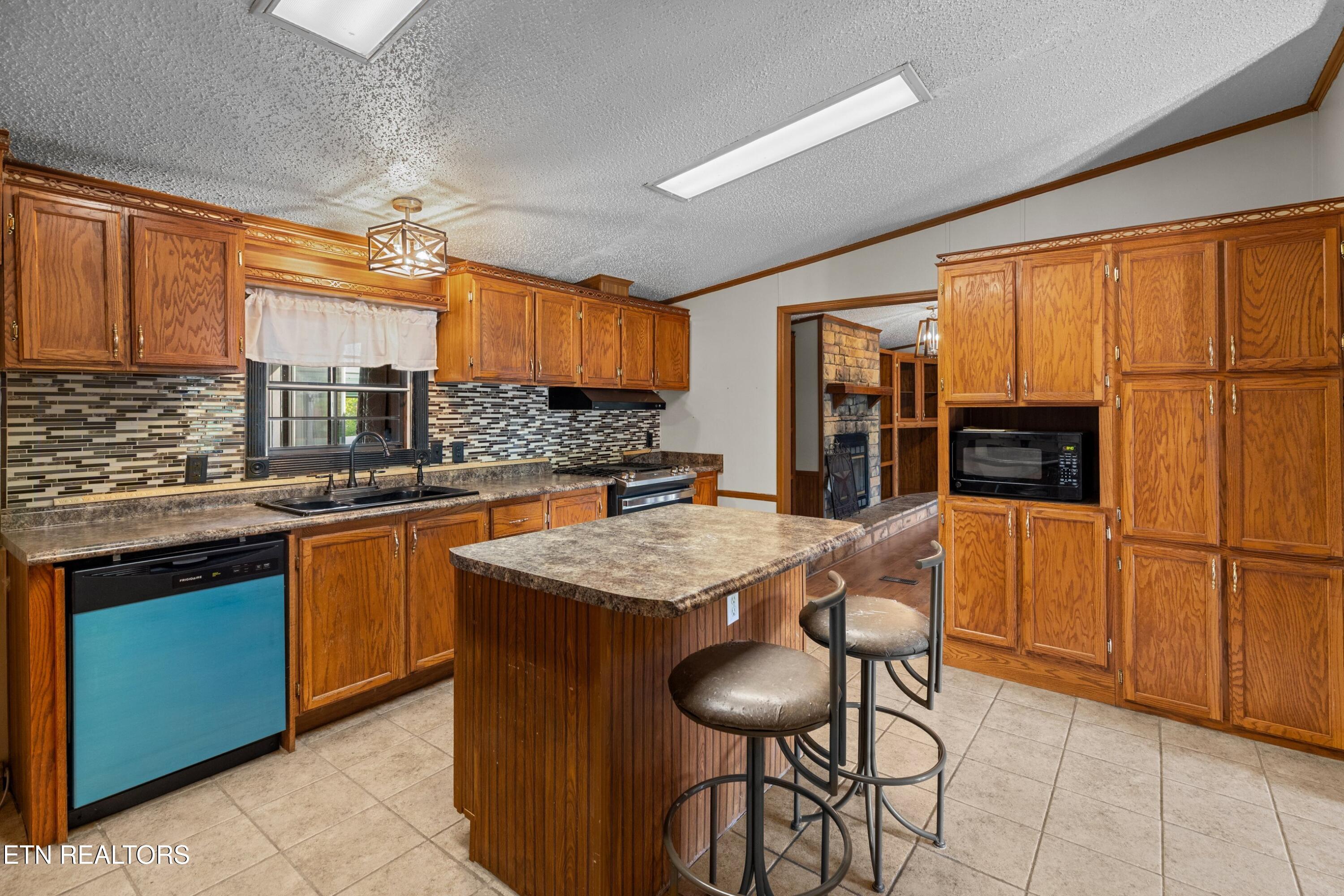 299 Phillips Town Road Bulls Gap TN 37711