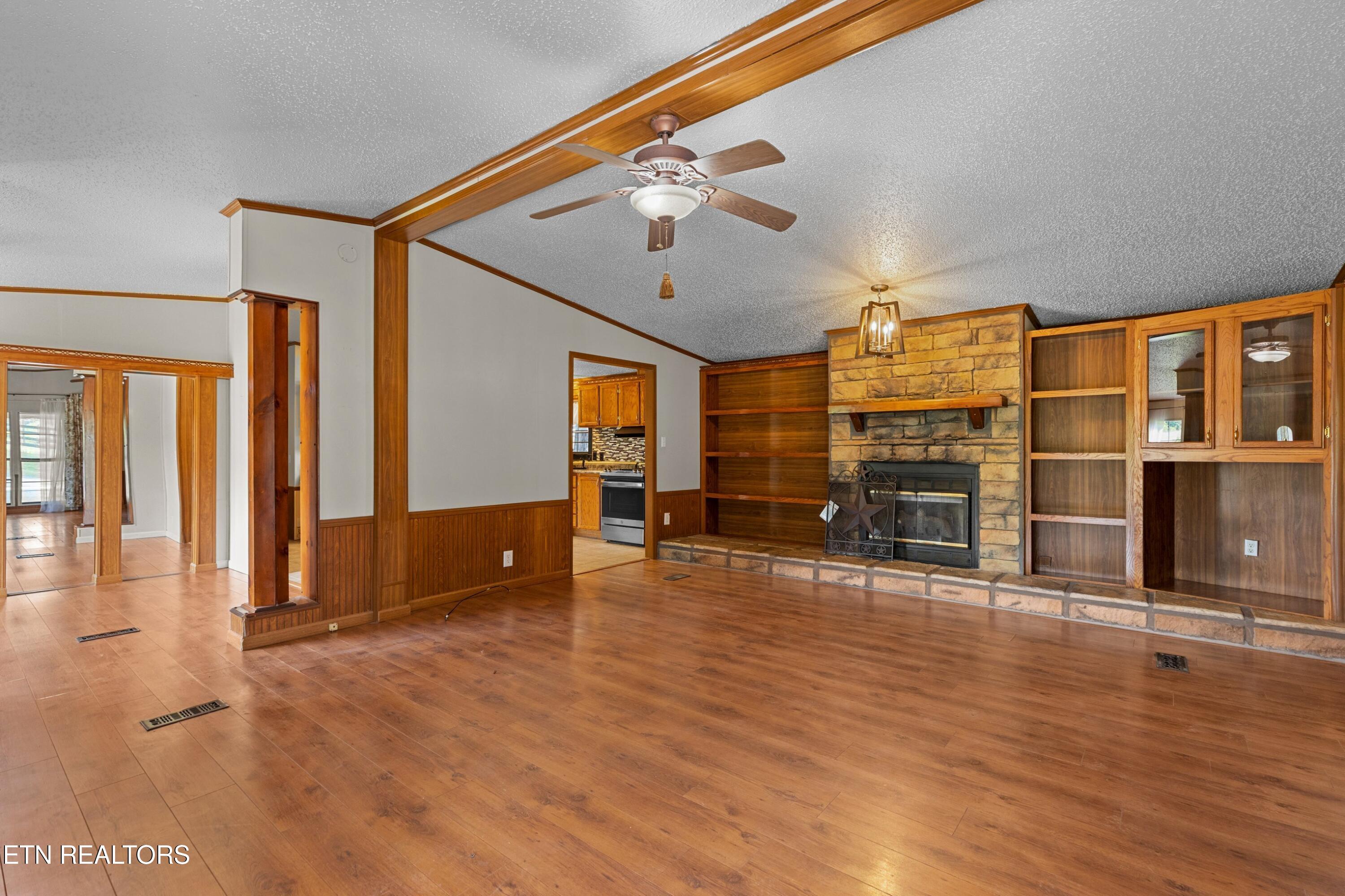 299 Phillips Town Road Bulls Gap TN 37711