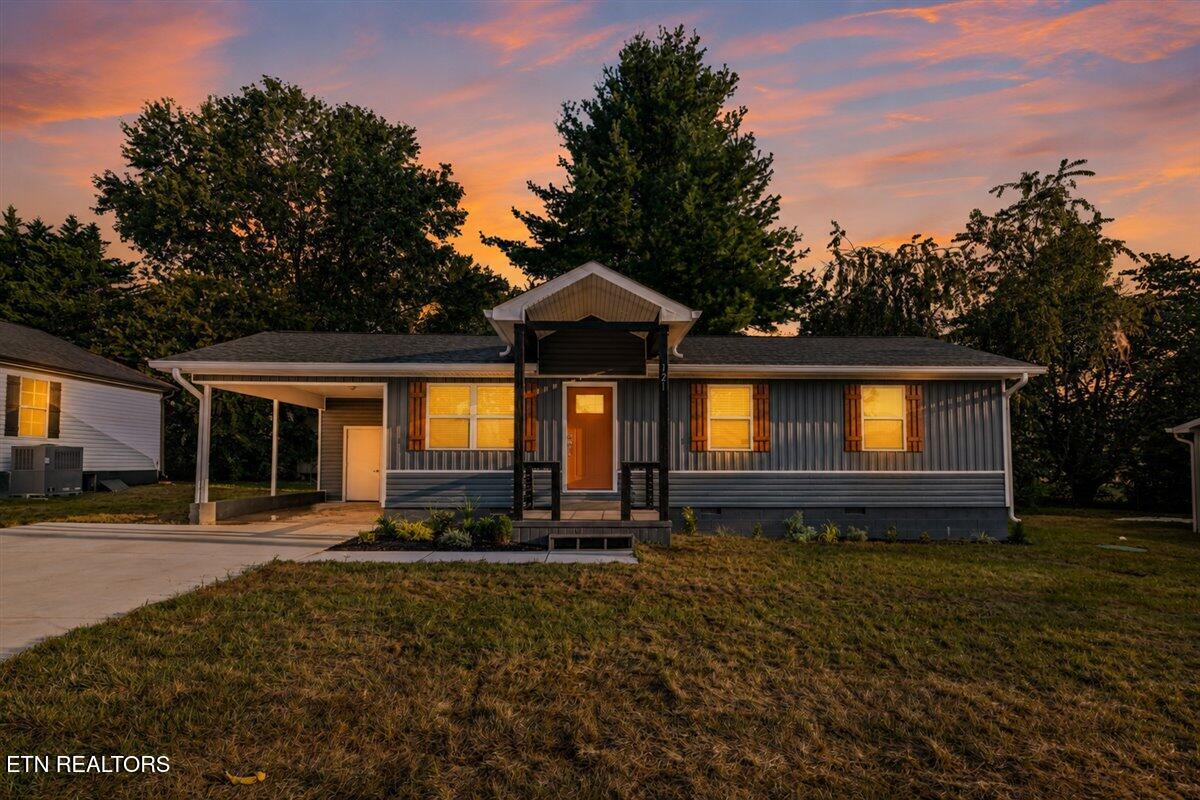 121 Azalea Lane Jacksboro TN 37757