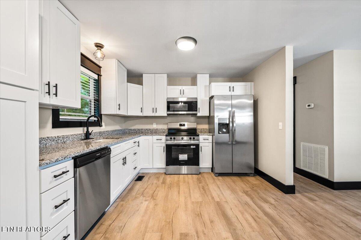 121 Azalea Lane Jacksboro TN 37757