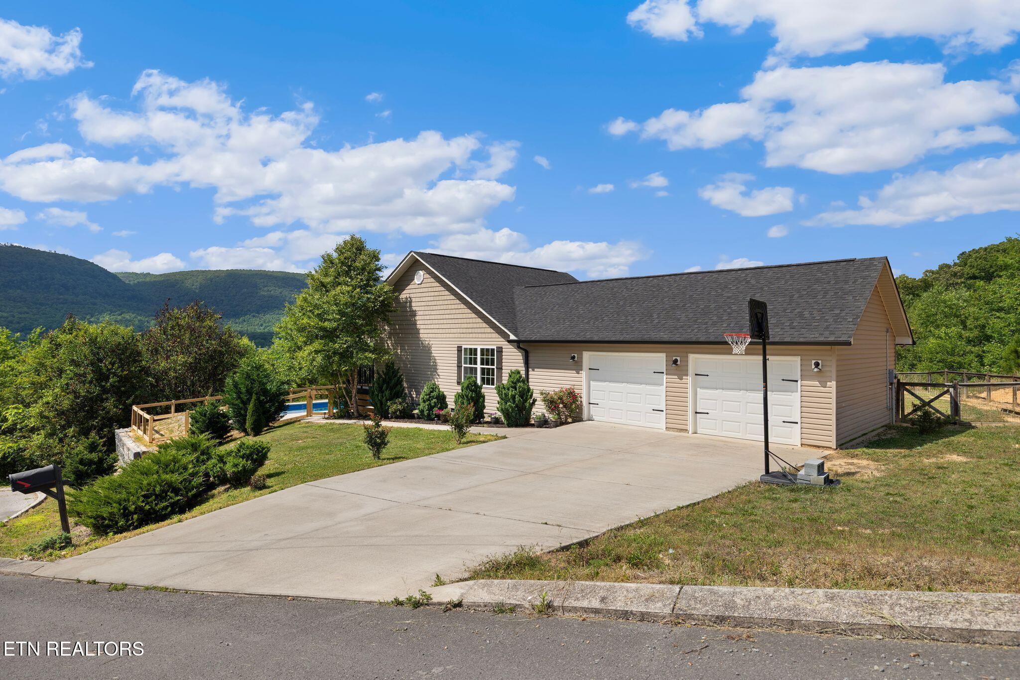 331 Hardin Road Dunlap TN 37327