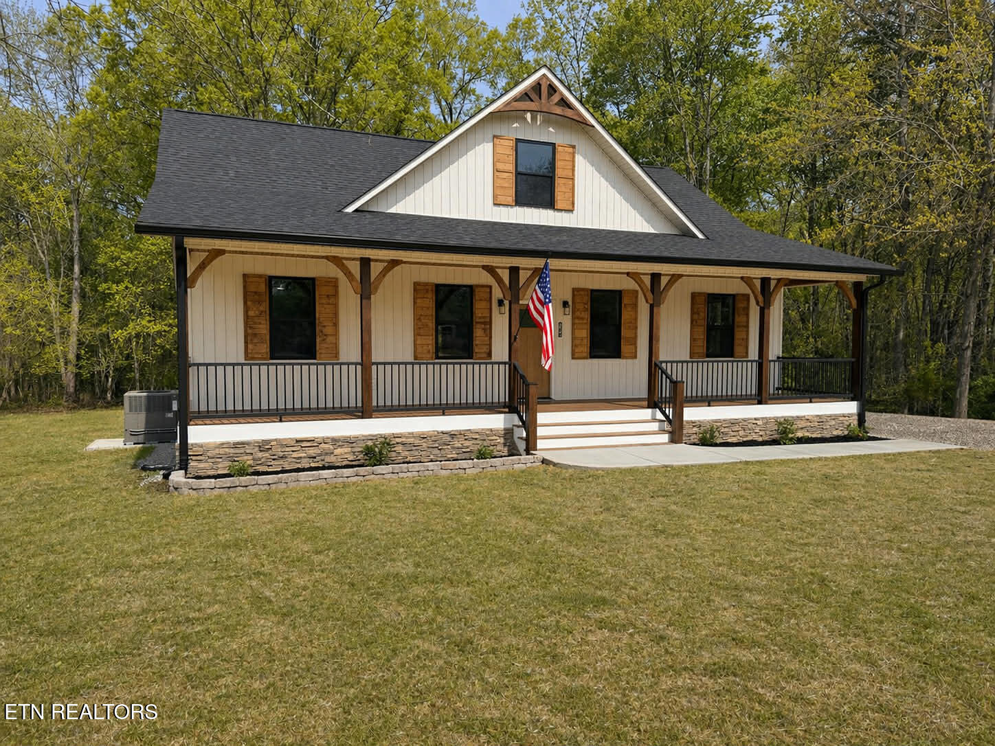 794 Red Cloud Road Ten Mile TN 37880