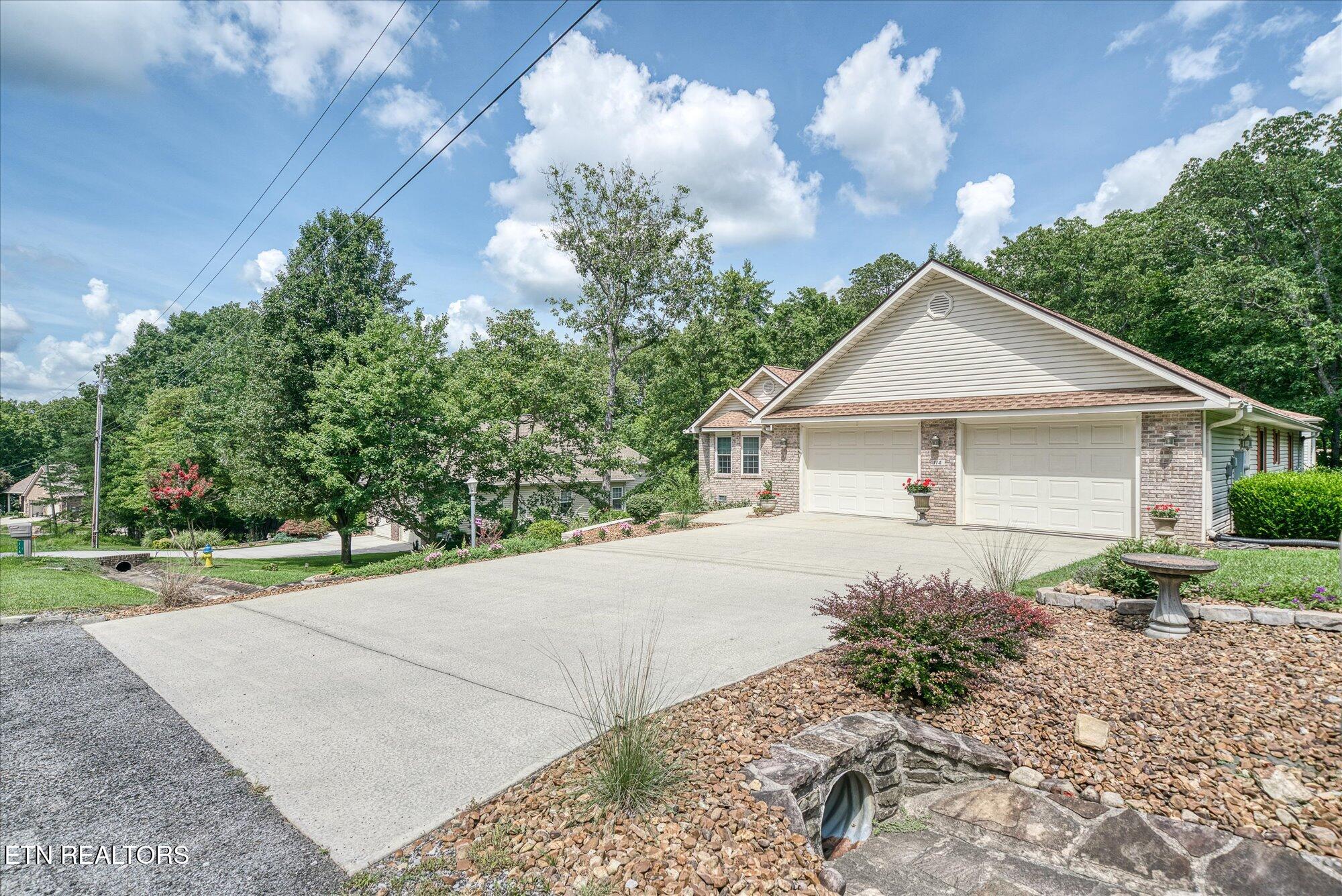 114 Bent Oak Terrace Fairfield Glade TN 38558