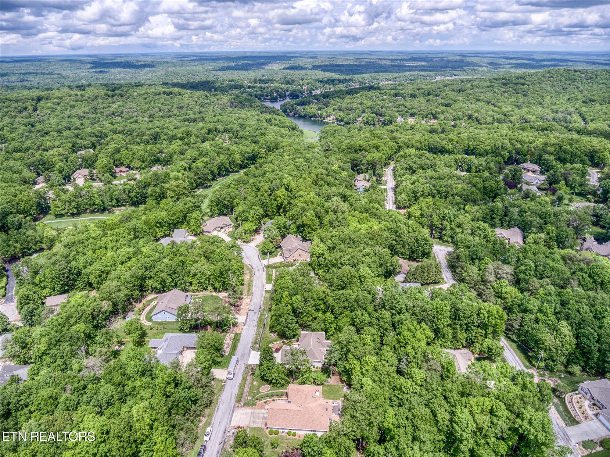 114 Bent Oak Terrace Fairfield Glade TN 38558