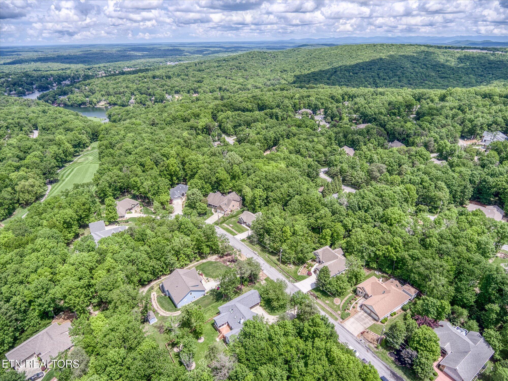 114 Bent Oak Terrace Fairfield Glade TN 38558
