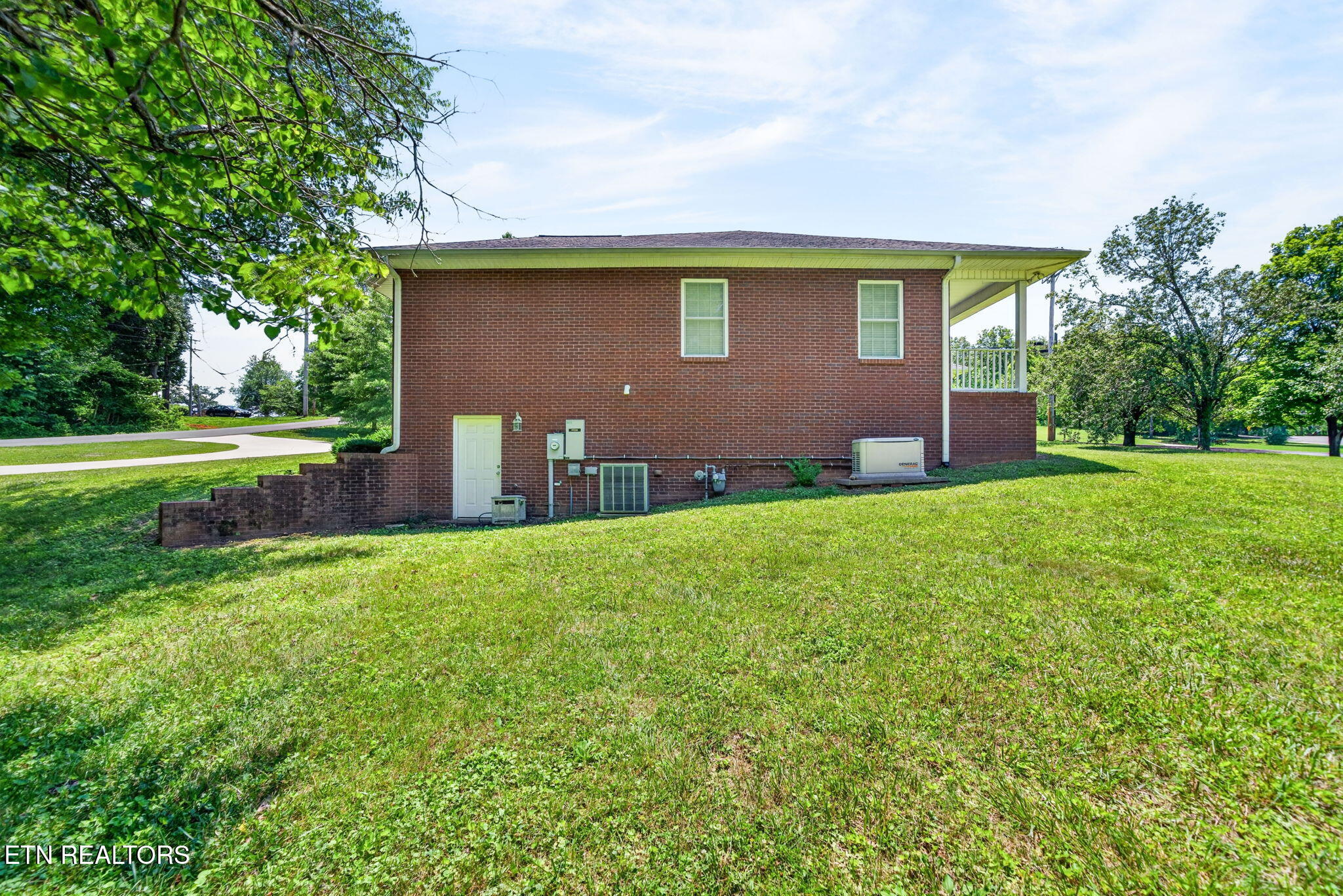 1156 Beam Avenue Cookeville TN 38501