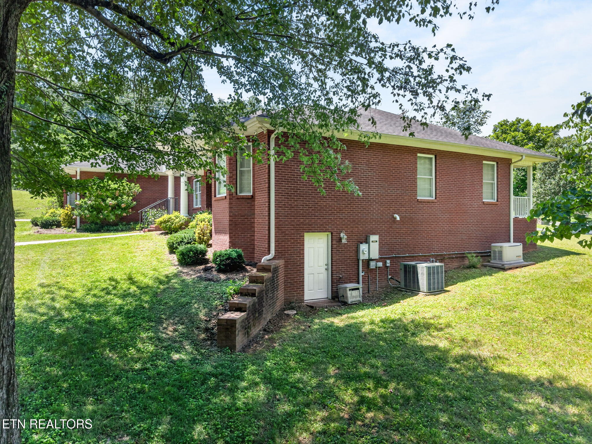 1156 Beam Avenue Cookeville TN 38501