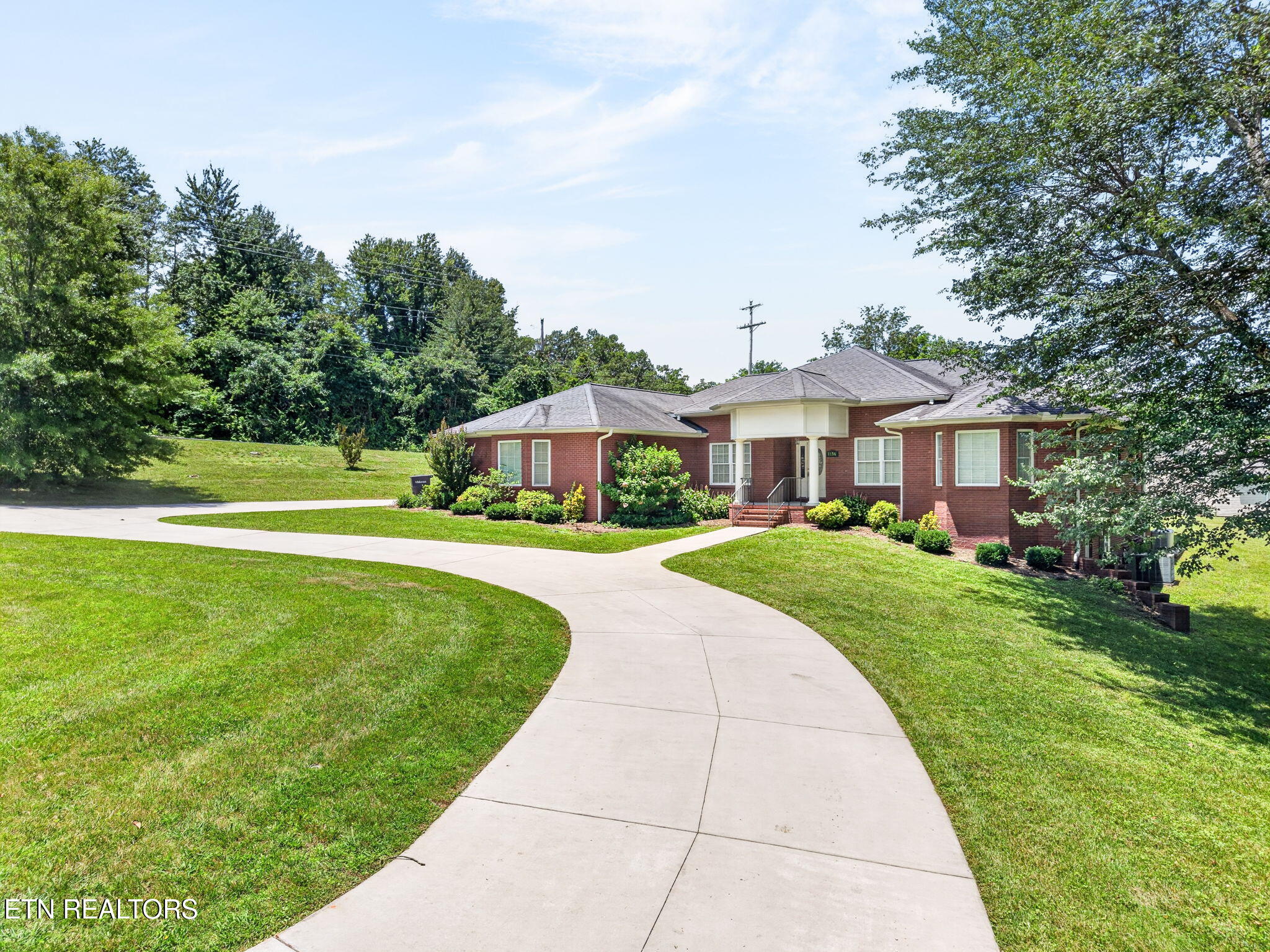 1156 Beam Avenue Cookeville TN 38501