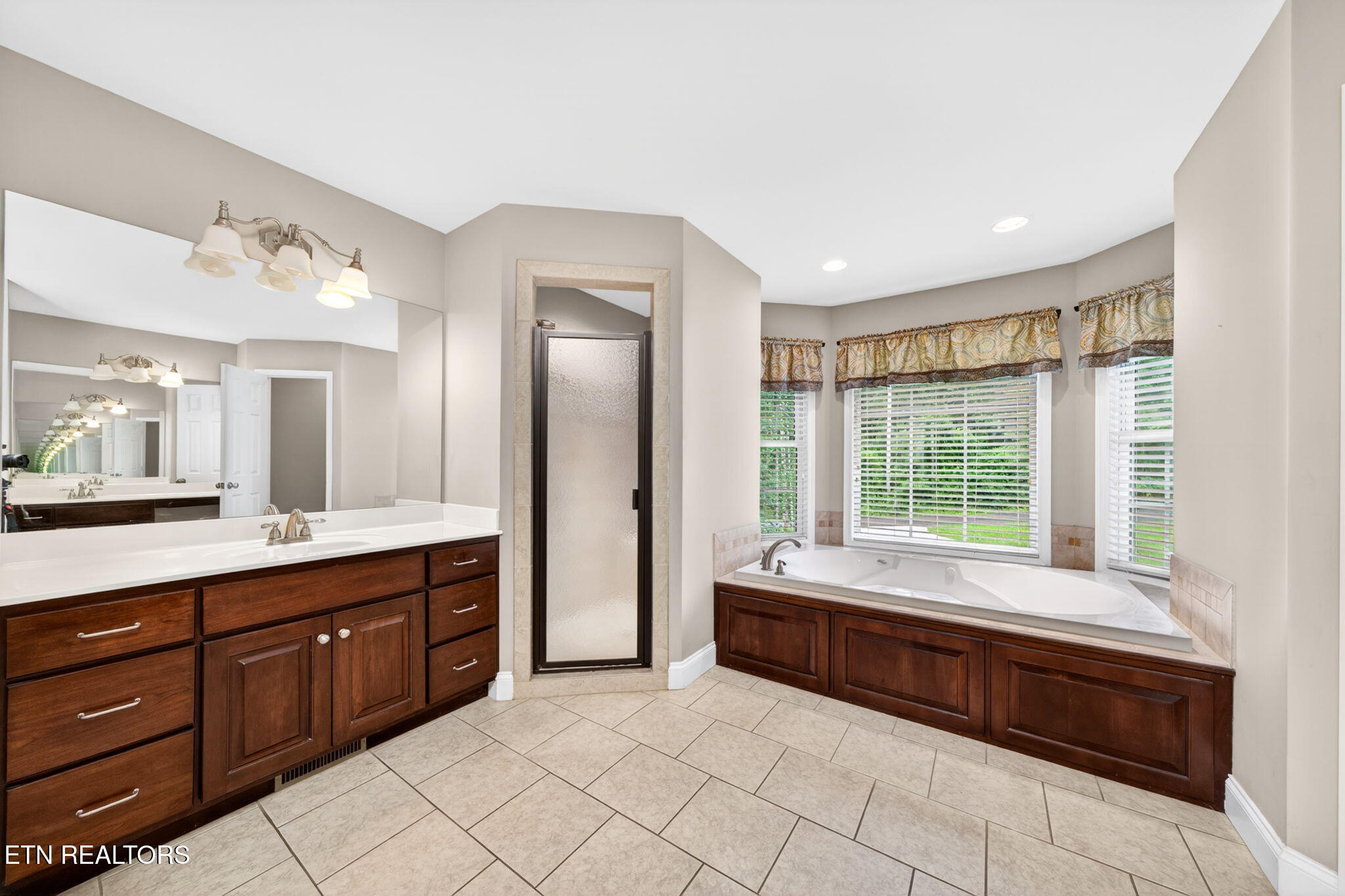 1156 Beam Avenue Cookeville TN 38501