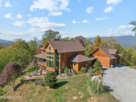 1642 Little Cove Road Sevierville TN 37862