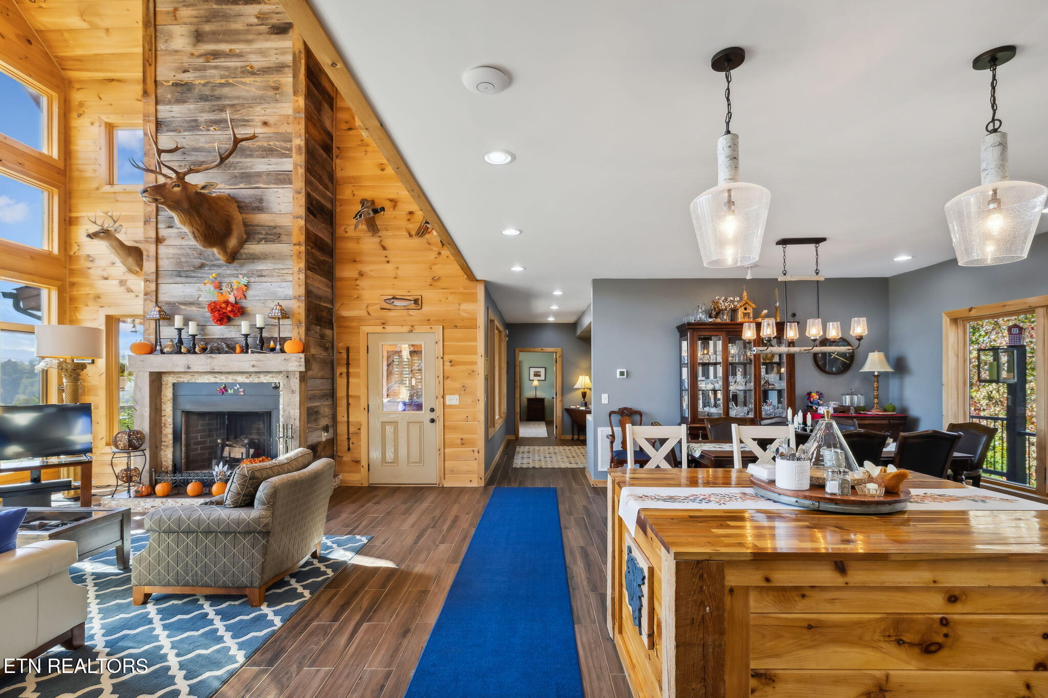 1642 Little Cove Road Sevierville TN 37862