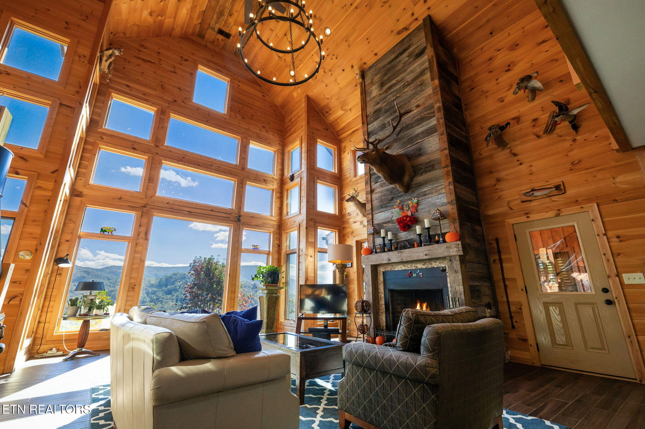 1642 Little Cove Road Sevierville TN 37862