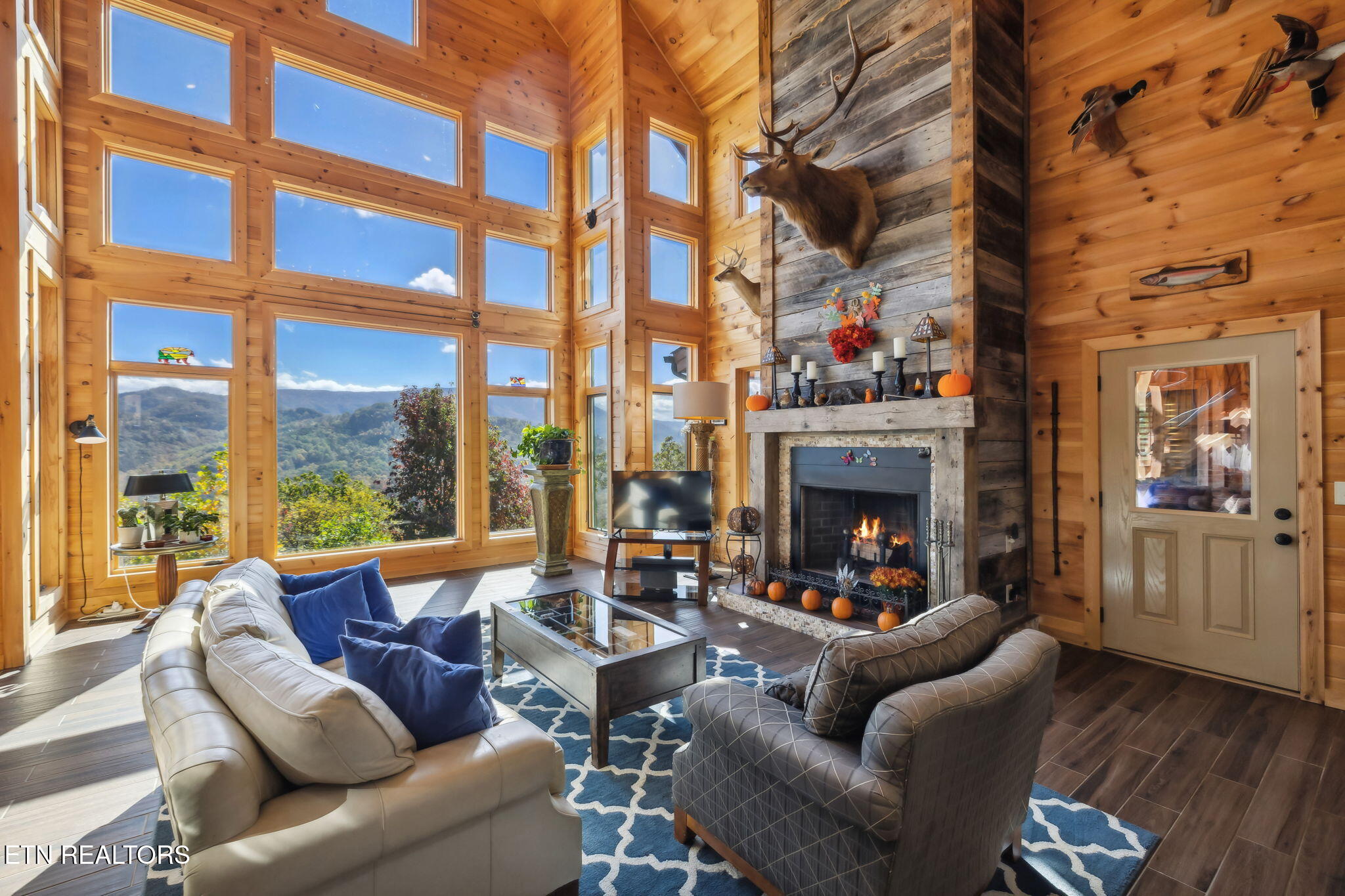 1642 Little Cove Road Sevierville TN 37862
