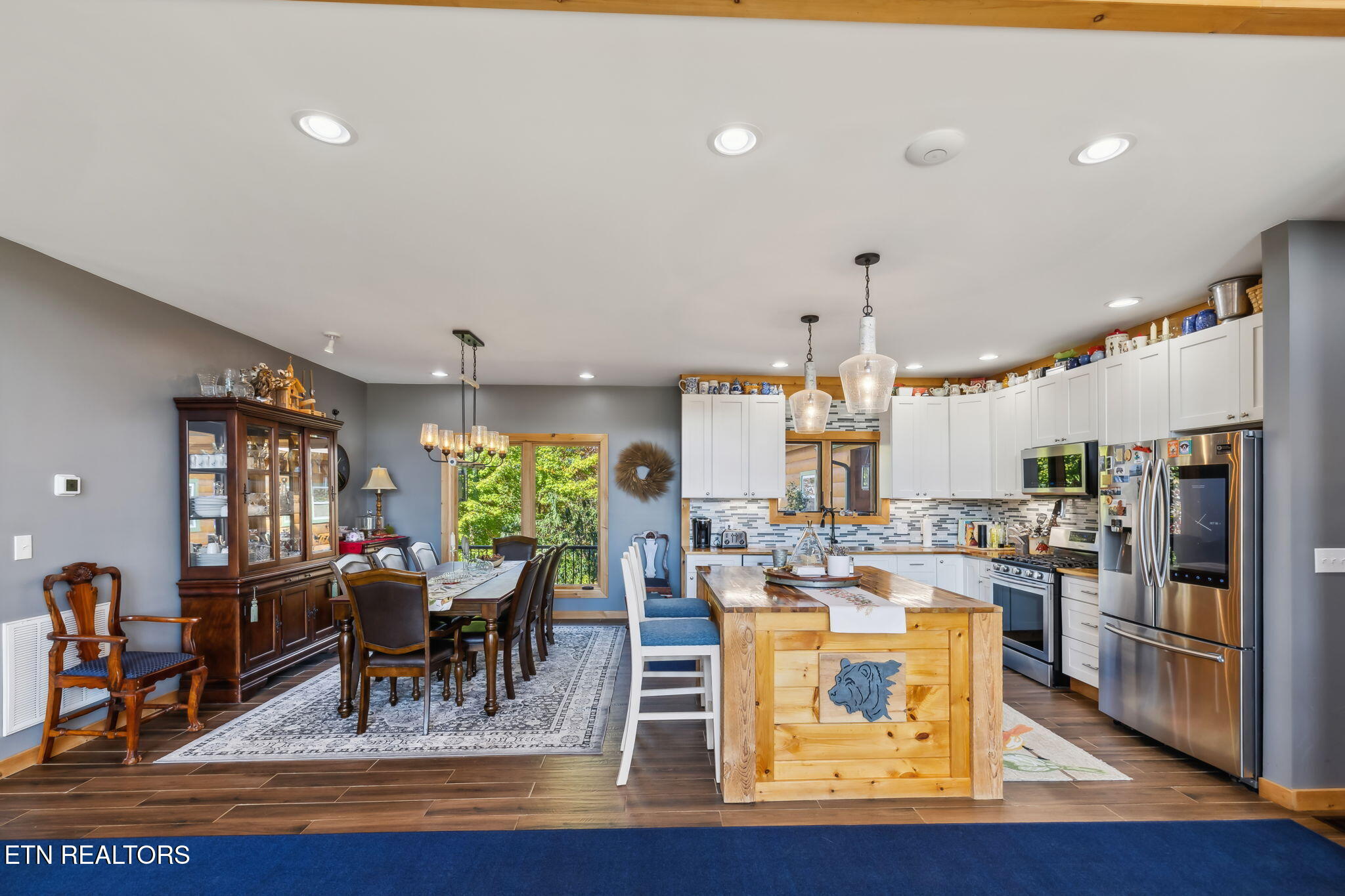 1642 Little Cove Road Sevierville TN 37862