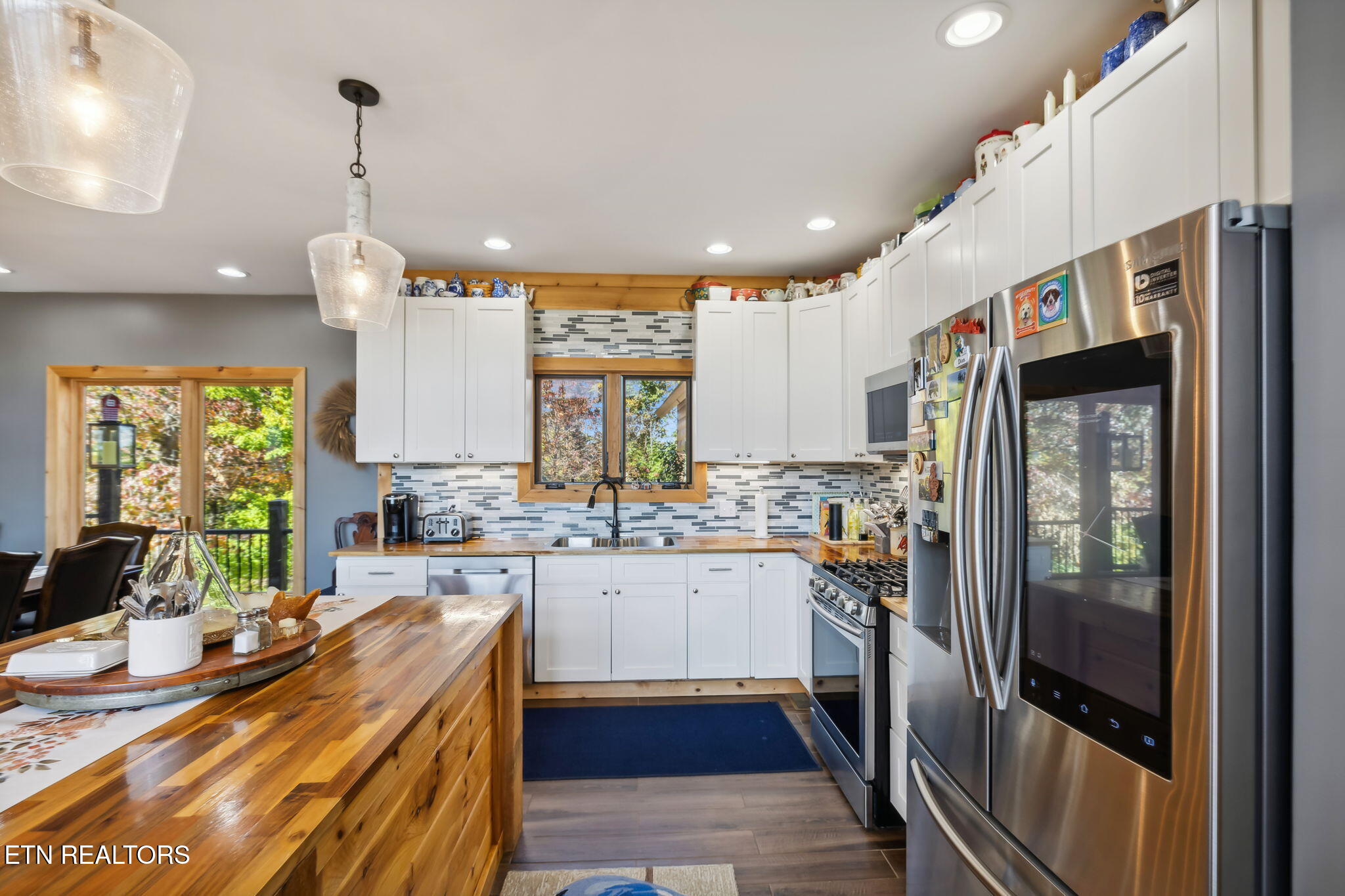 1642 Little Cove Road Sevierville TN 37862