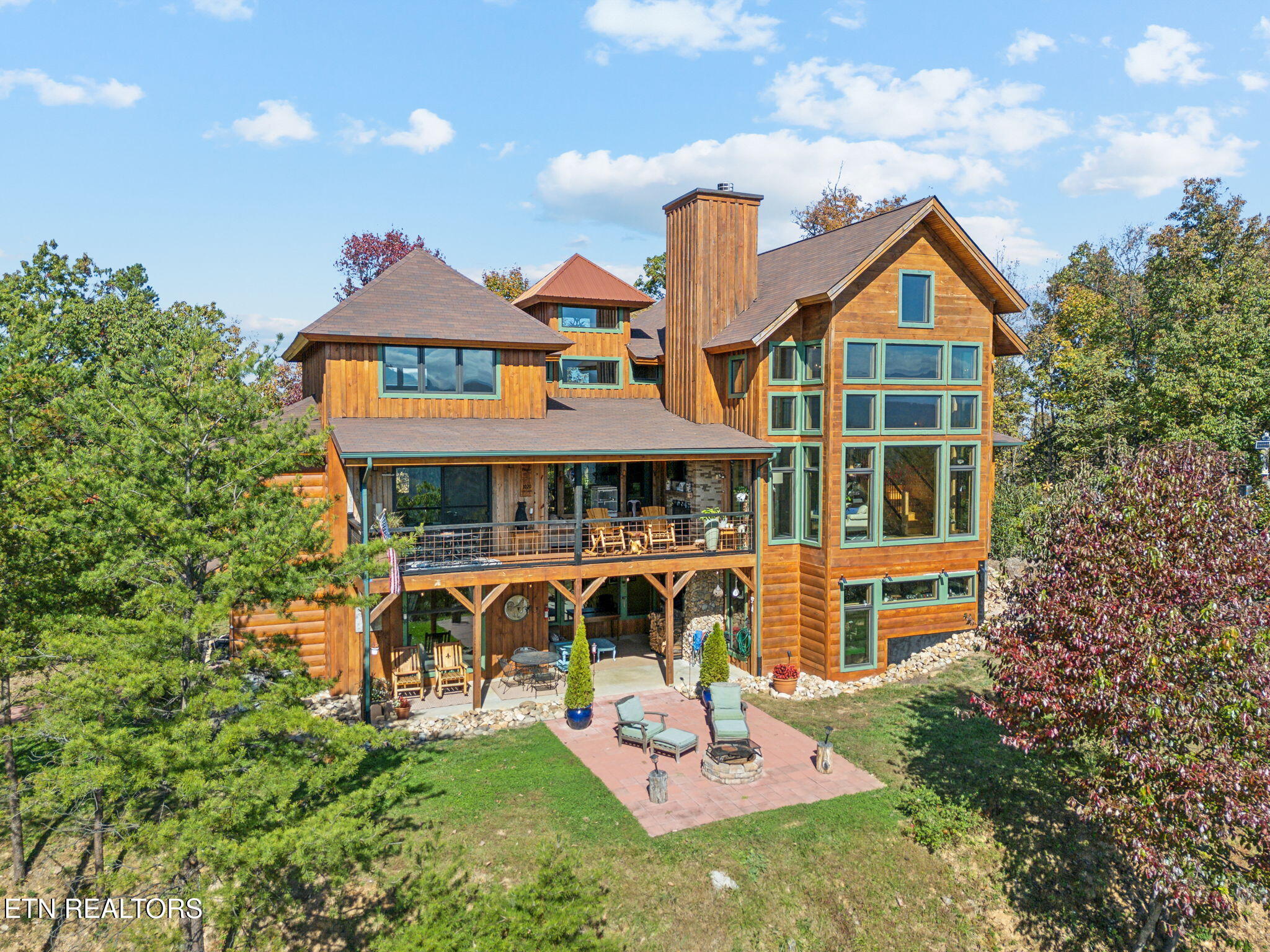 1642 Little Cove Road Sevierville TN 37862