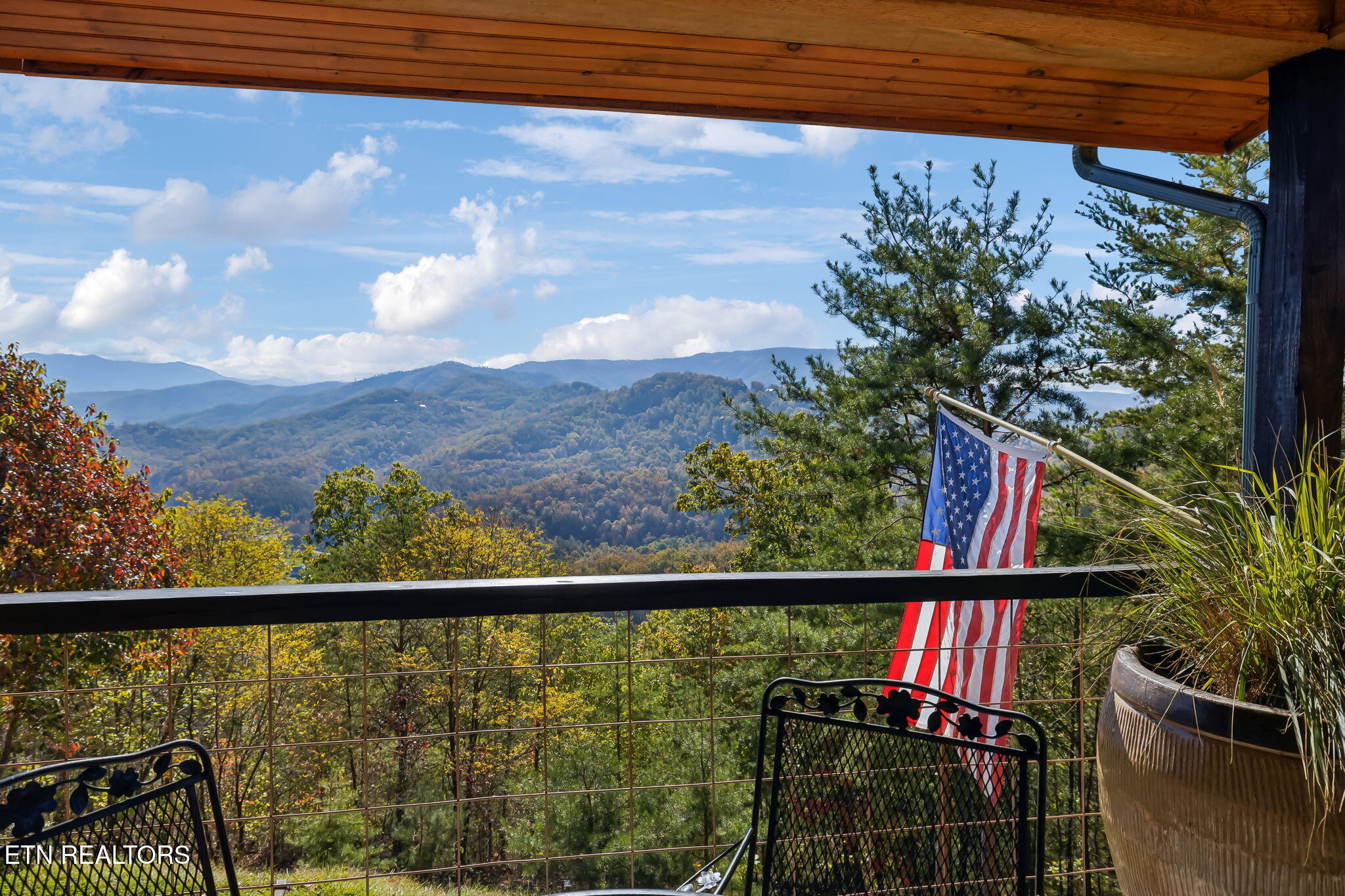 1642 Little Cove Road Sevierville TN 37862