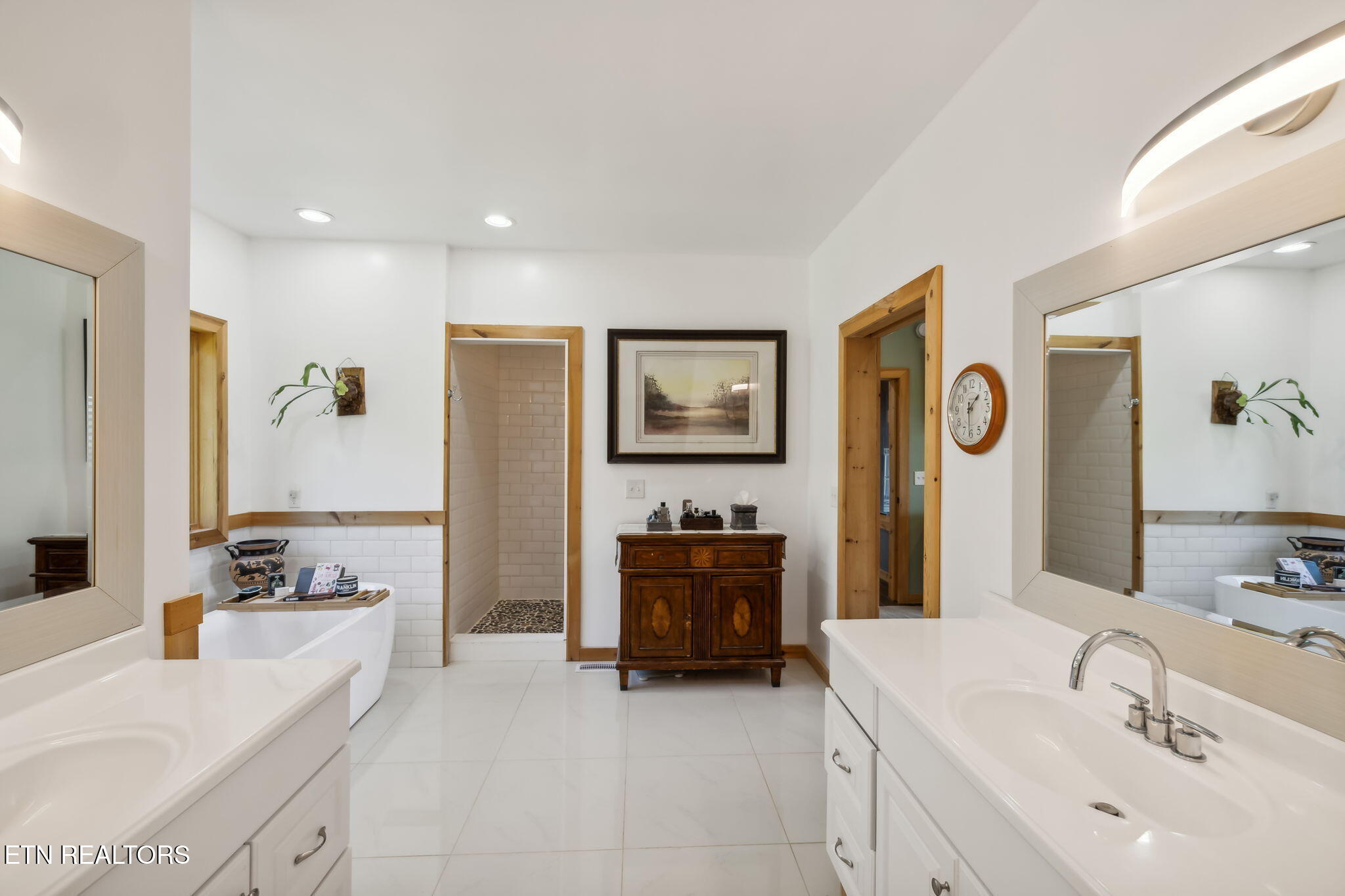 1642 Little Cove Road Sevierville TN 37862