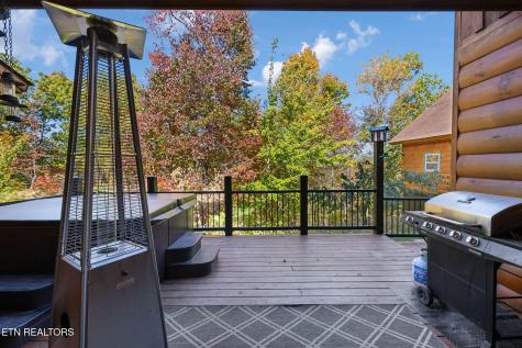 1642 Little Cove Road Sevierville TN 37862