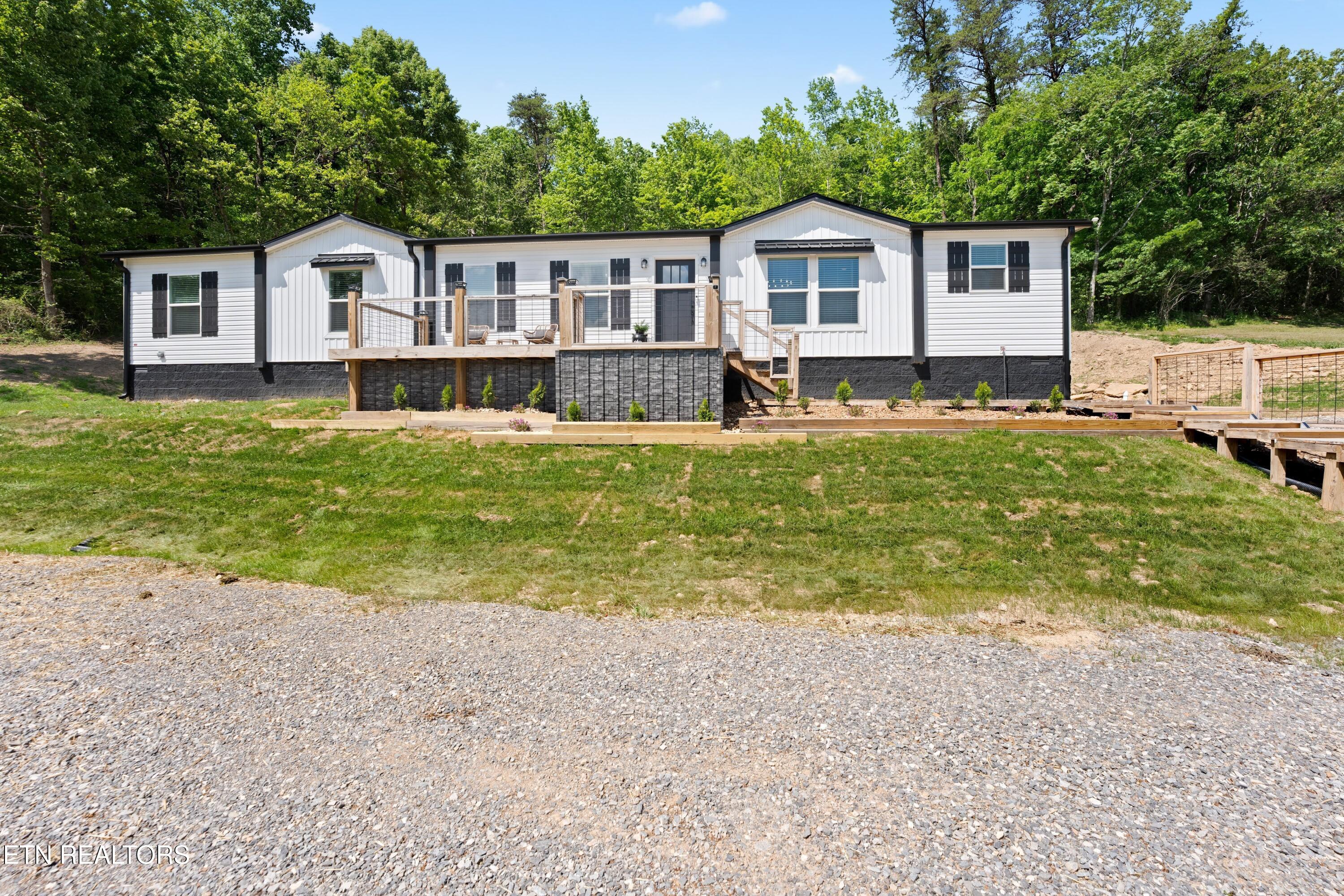 456 Main Street Crab Orchard TN 37723