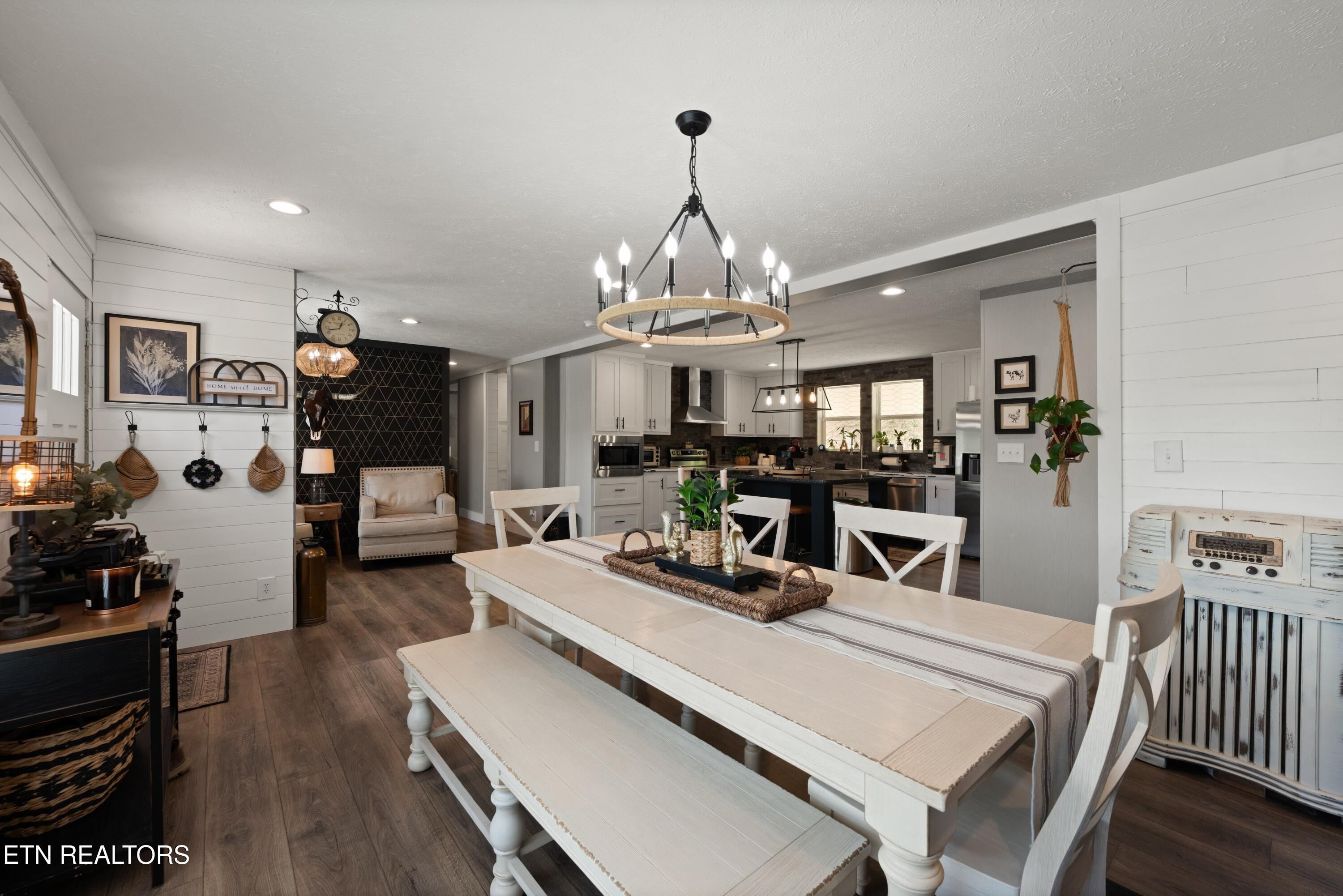 456 Main Street Crab Orchard TN 37723