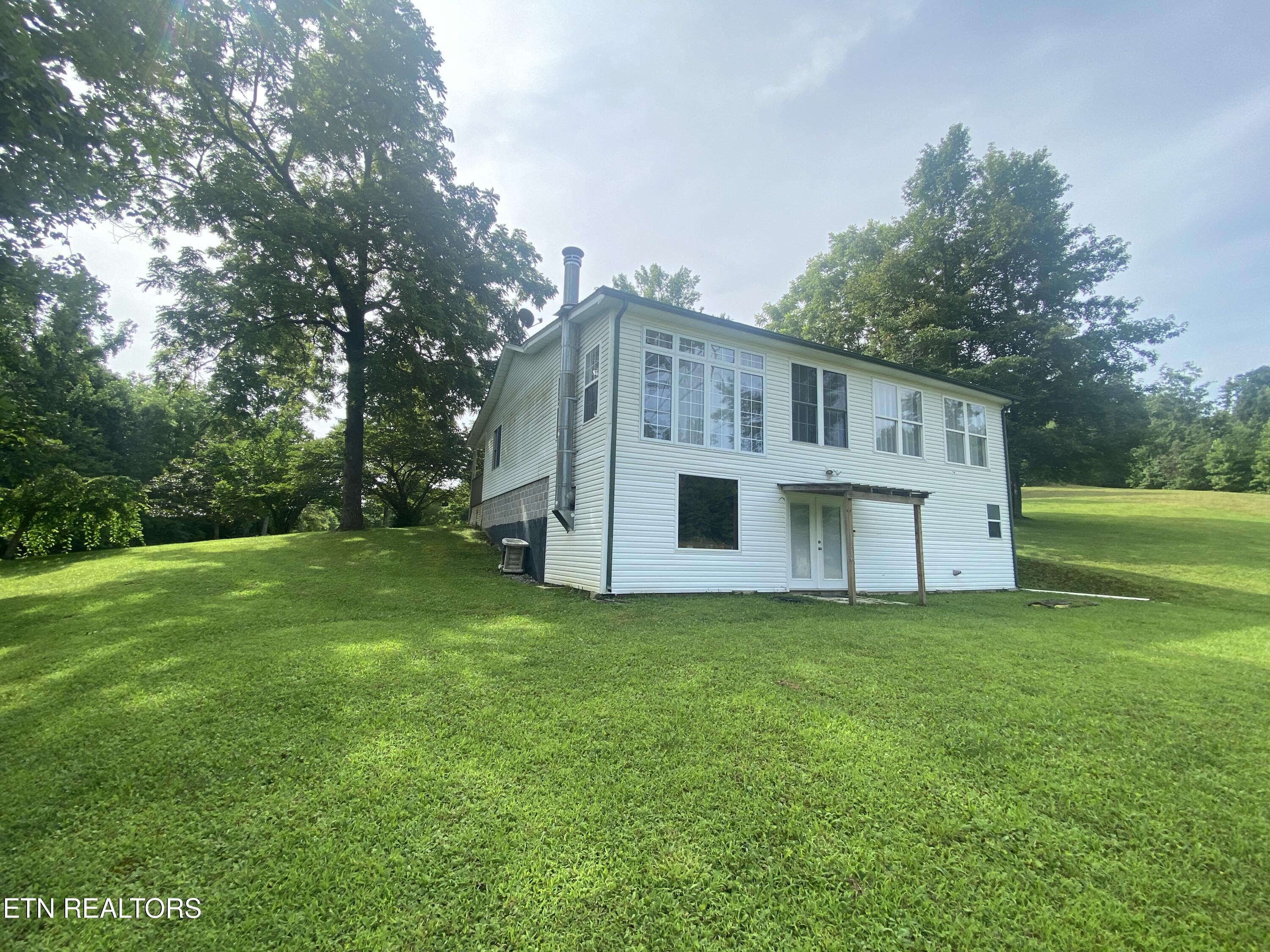 2840 Blaylock Road Crossville TN 38572