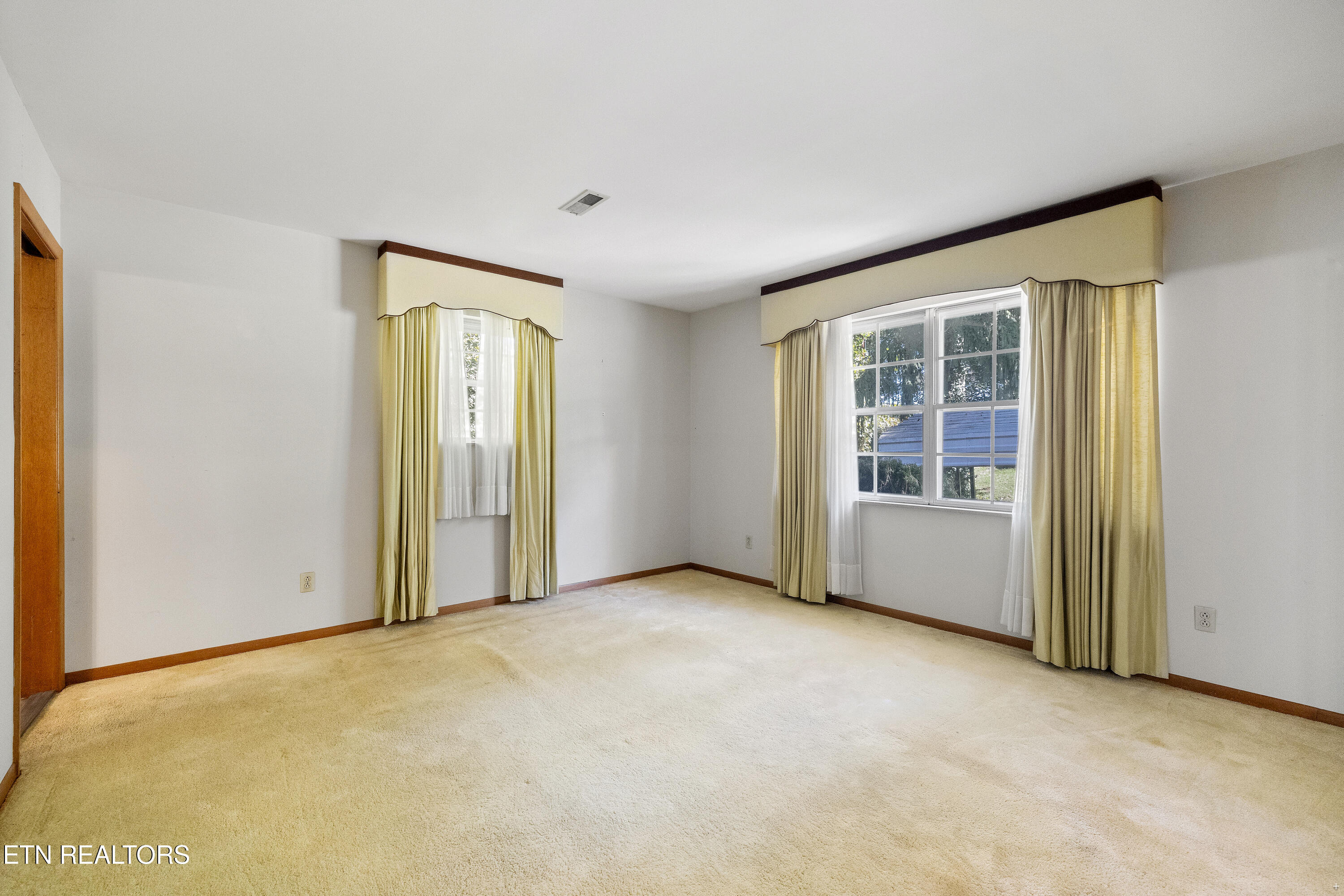 4937 Buffat Mill Road Knoxville TN 37914