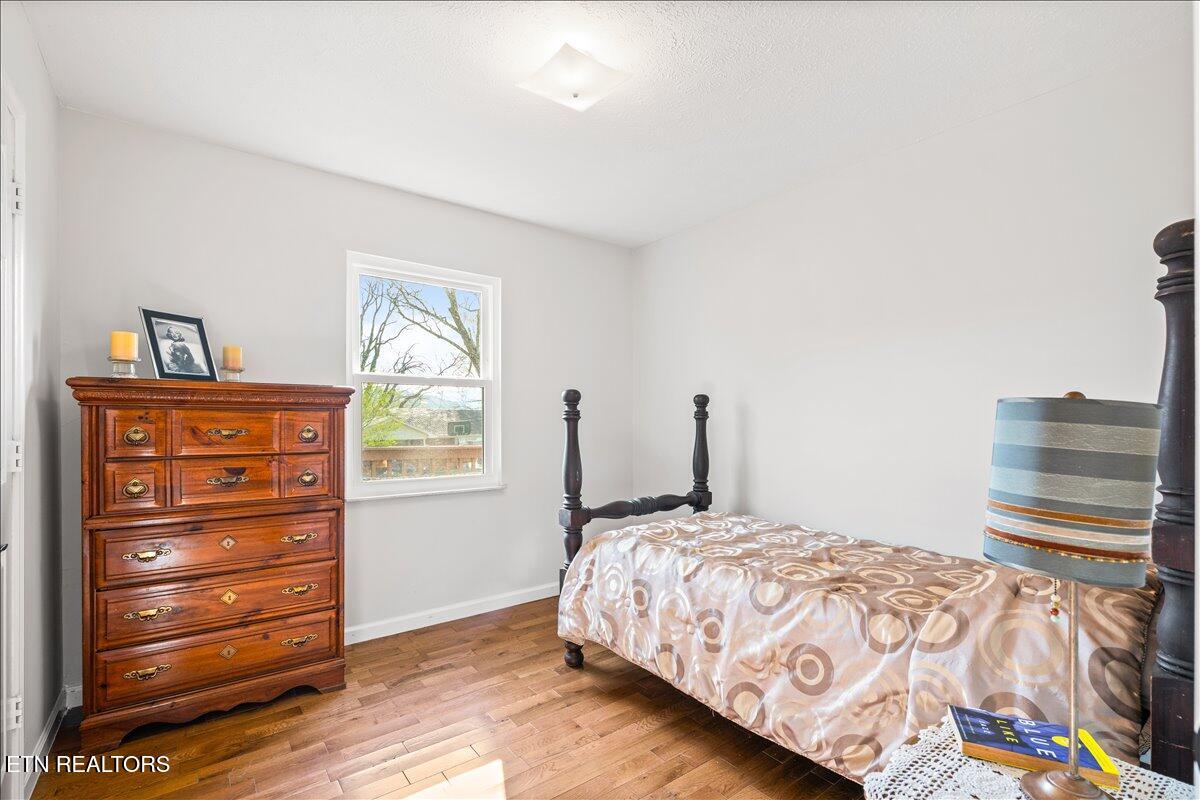 807 S 8th Street Lafollette TN 37766