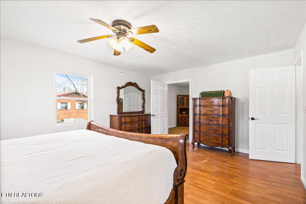 807 S 8th Street Lafollette TN 37766