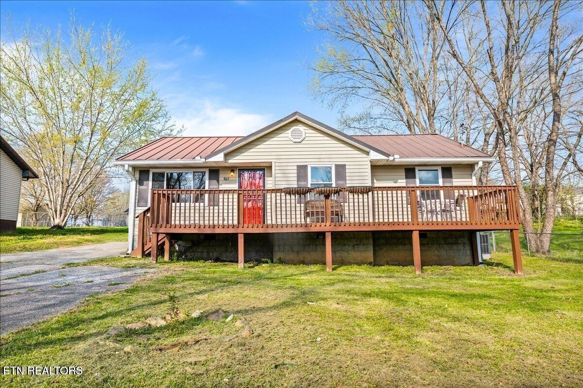 807 S 8th Street Lafollette TN 37766