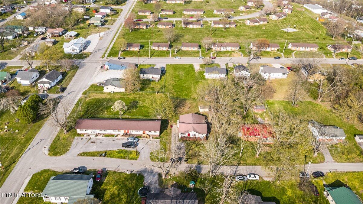 807 S 8th Street Lafollette TN 37766