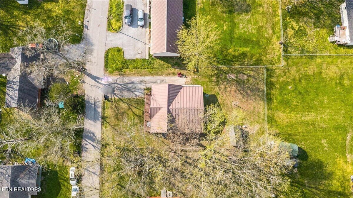 807 S 8th Street Lafollette TN 37766