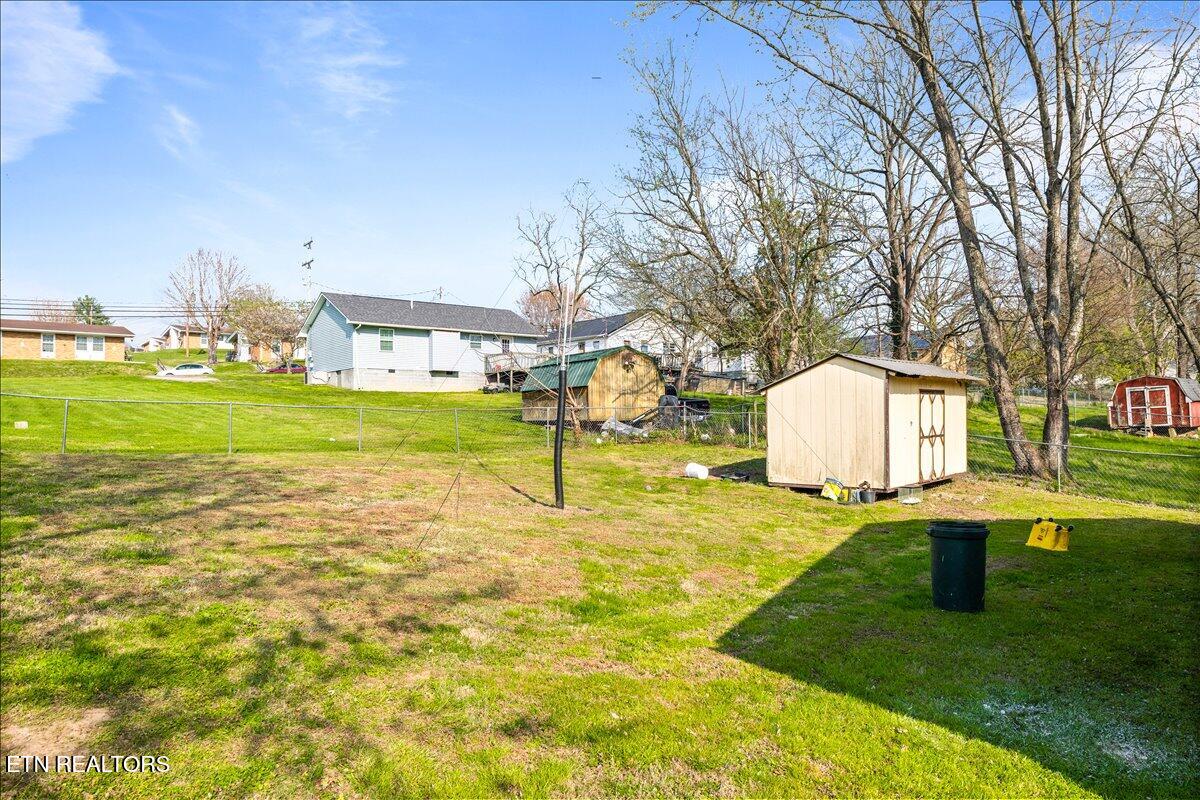 807 S 8th Street Lafollette TN 37766