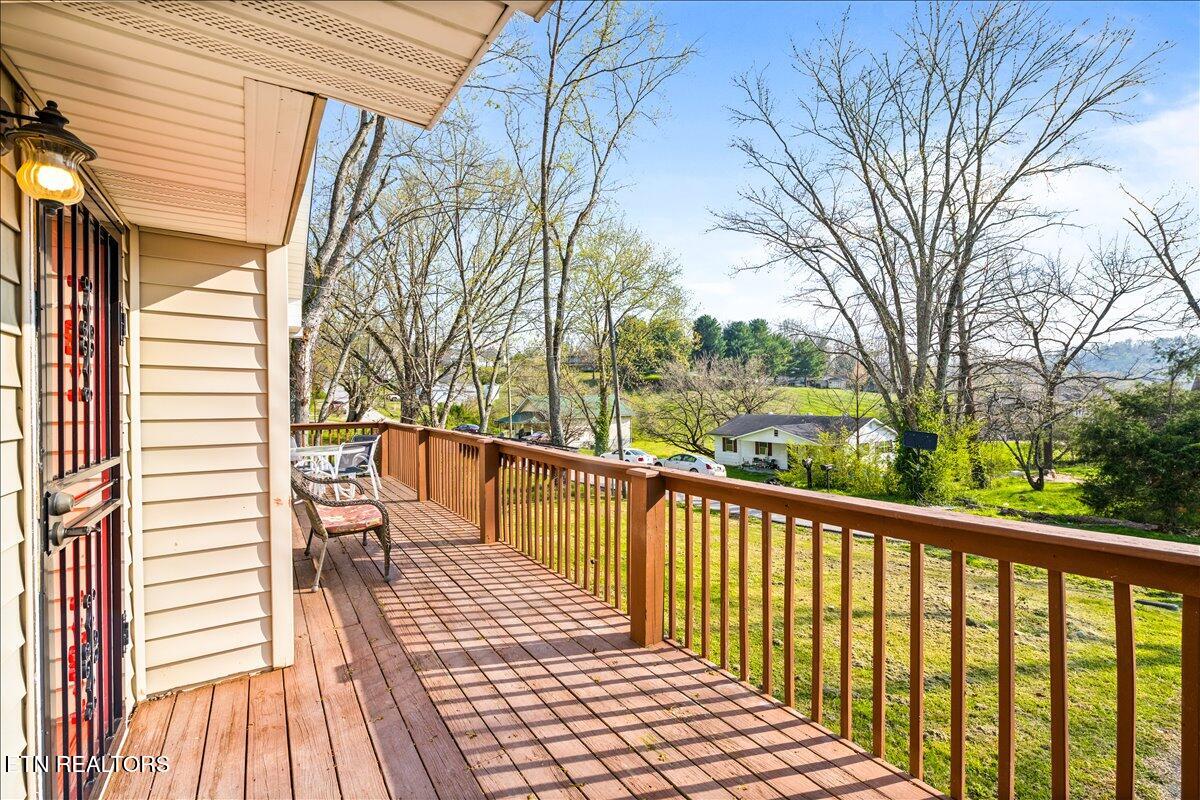 807 S 8th Street Lafollette TN 37766