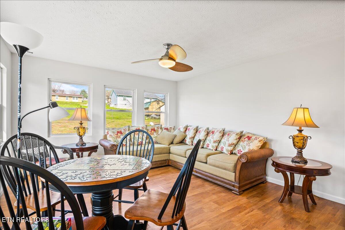 807 S 8th Street Lafollette TN 37766