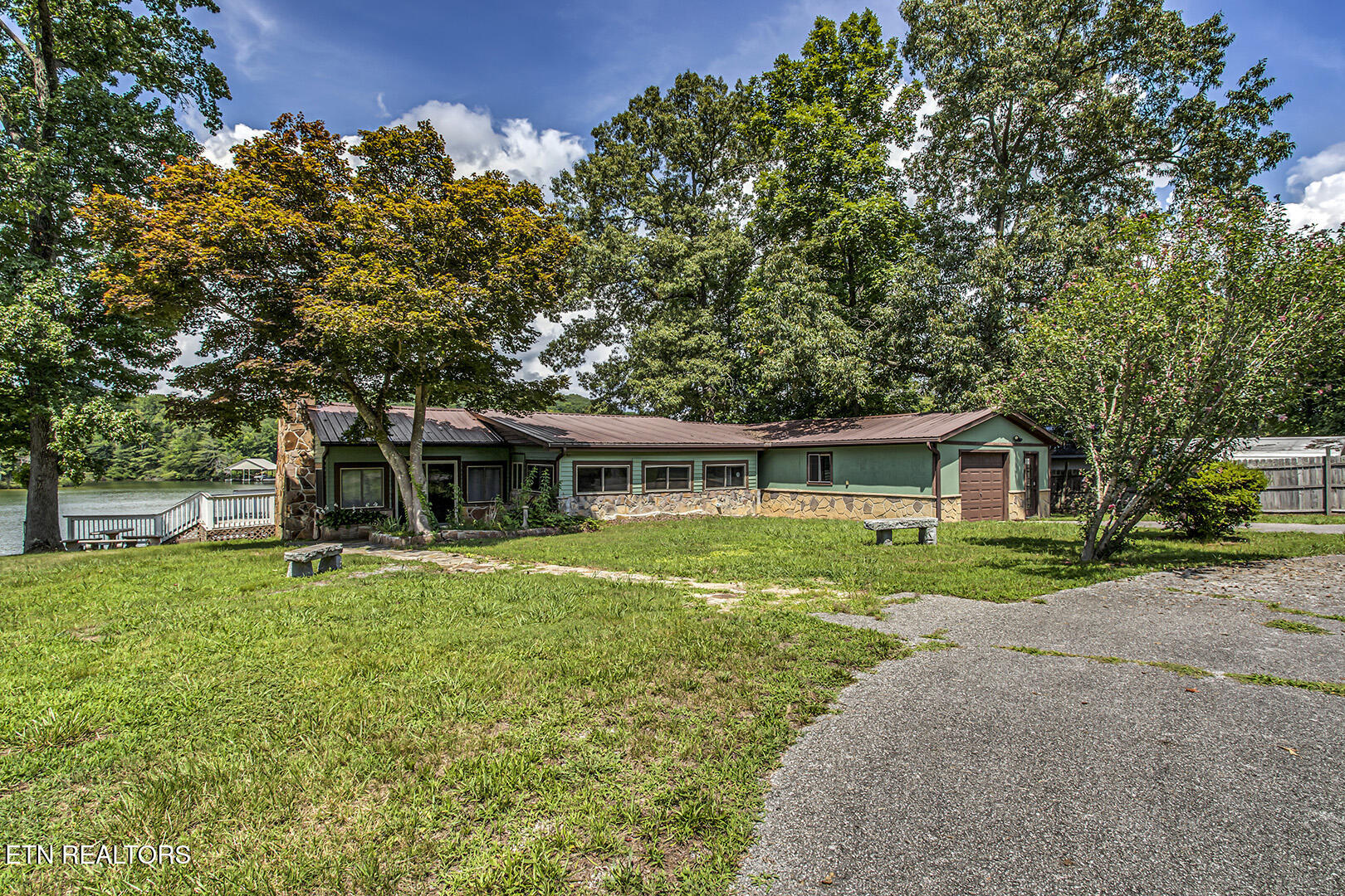 130 Hickory Lane Kingston TN 37763