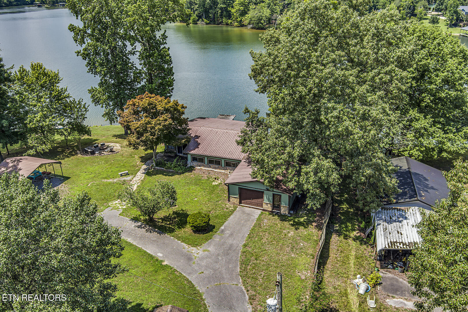 130 Hickory Lane Kingston TN 37763