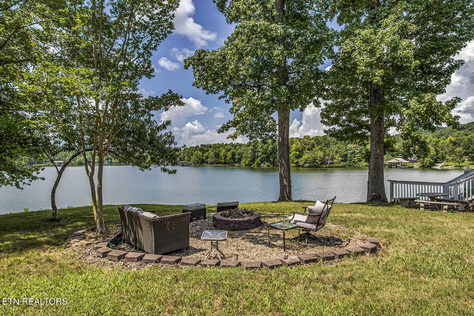 130 Hickory Lane Kingston TN 37763